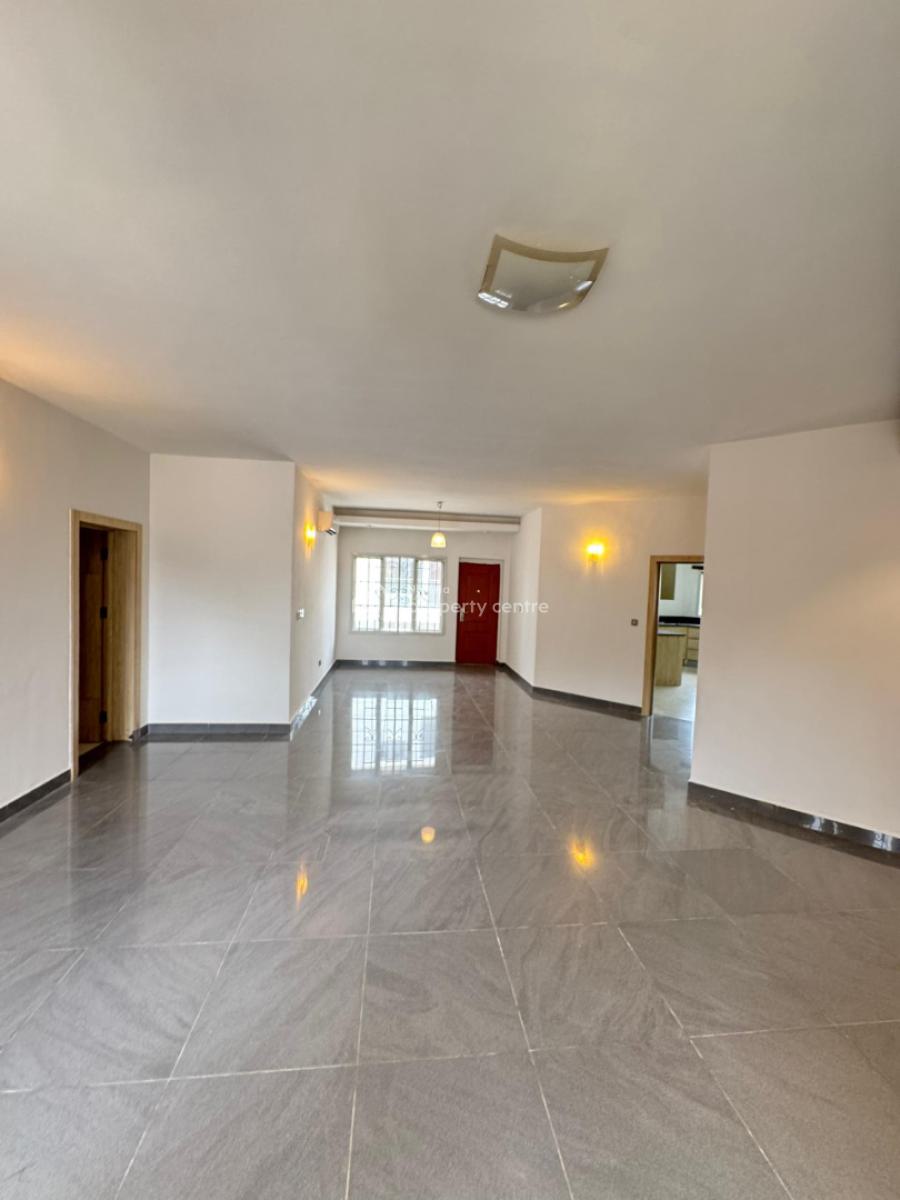 Spacious  3 Bedroom Apartment with Bq and Swimming Pool, Banana Island, Ikoyi, Lagos, Flat / Apartment for Rent