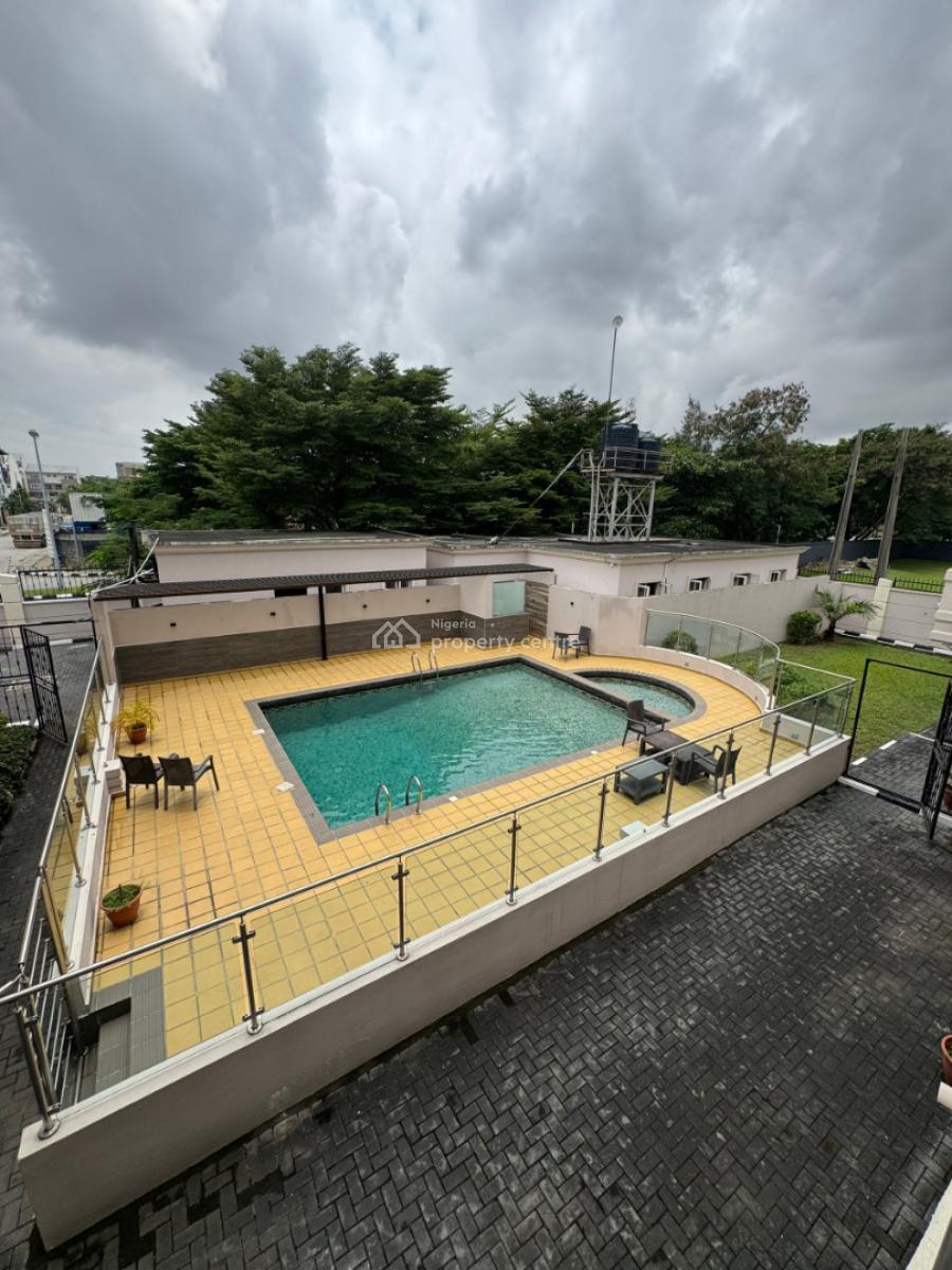 Spacious  3 Bedroom Apartment with Bq and Swimming Pool, Banana Island, Ikoyi, Lagos, Flat / Apartment for Rent