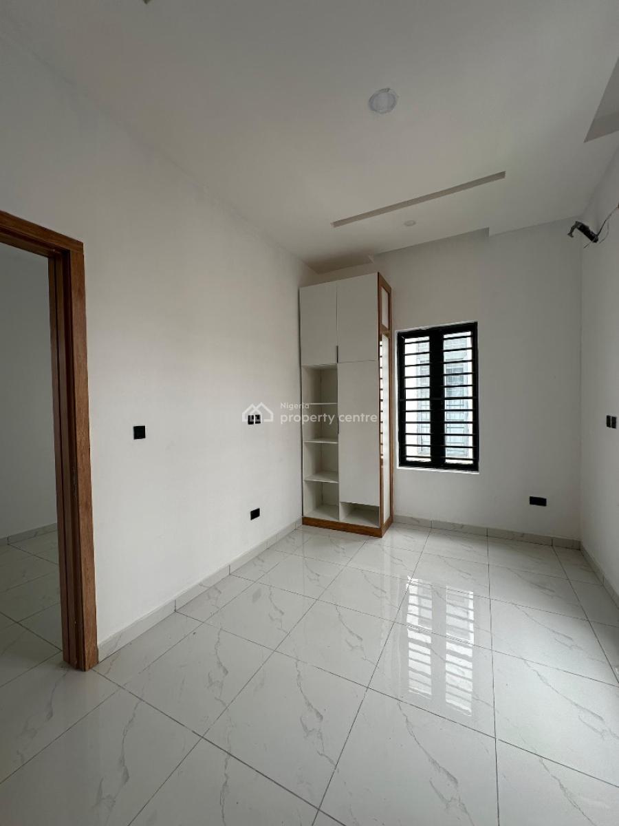 Spacious 5 Bedroom Fully Detached Duplex with Bq, Lekki Lagos, Vgc, Lekki, Lagos, Detached Duplex for Sale