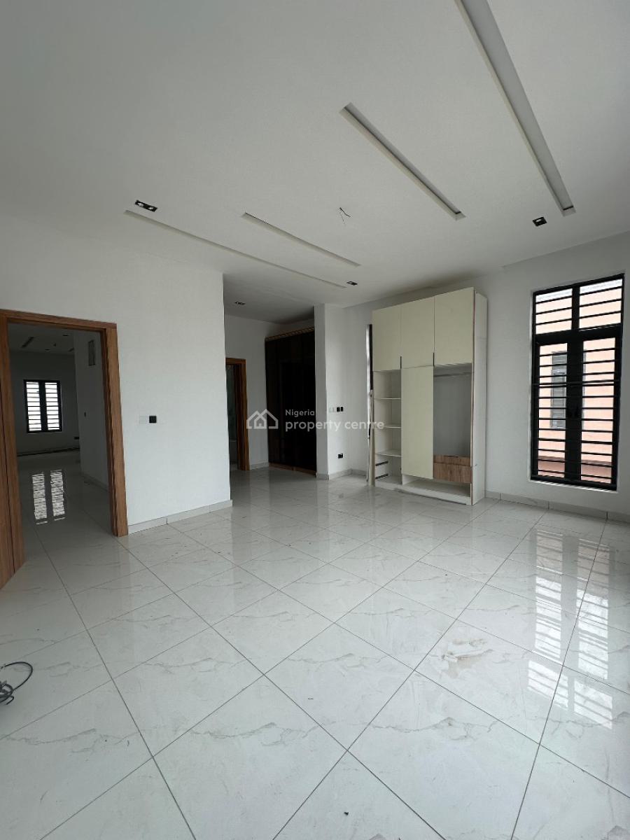 Spacious 5 Bedroom Fully Detached Duplex with Bq, Lekki Lagos, Vgc, Lekki, Lagos, Detached Duplex for Sale