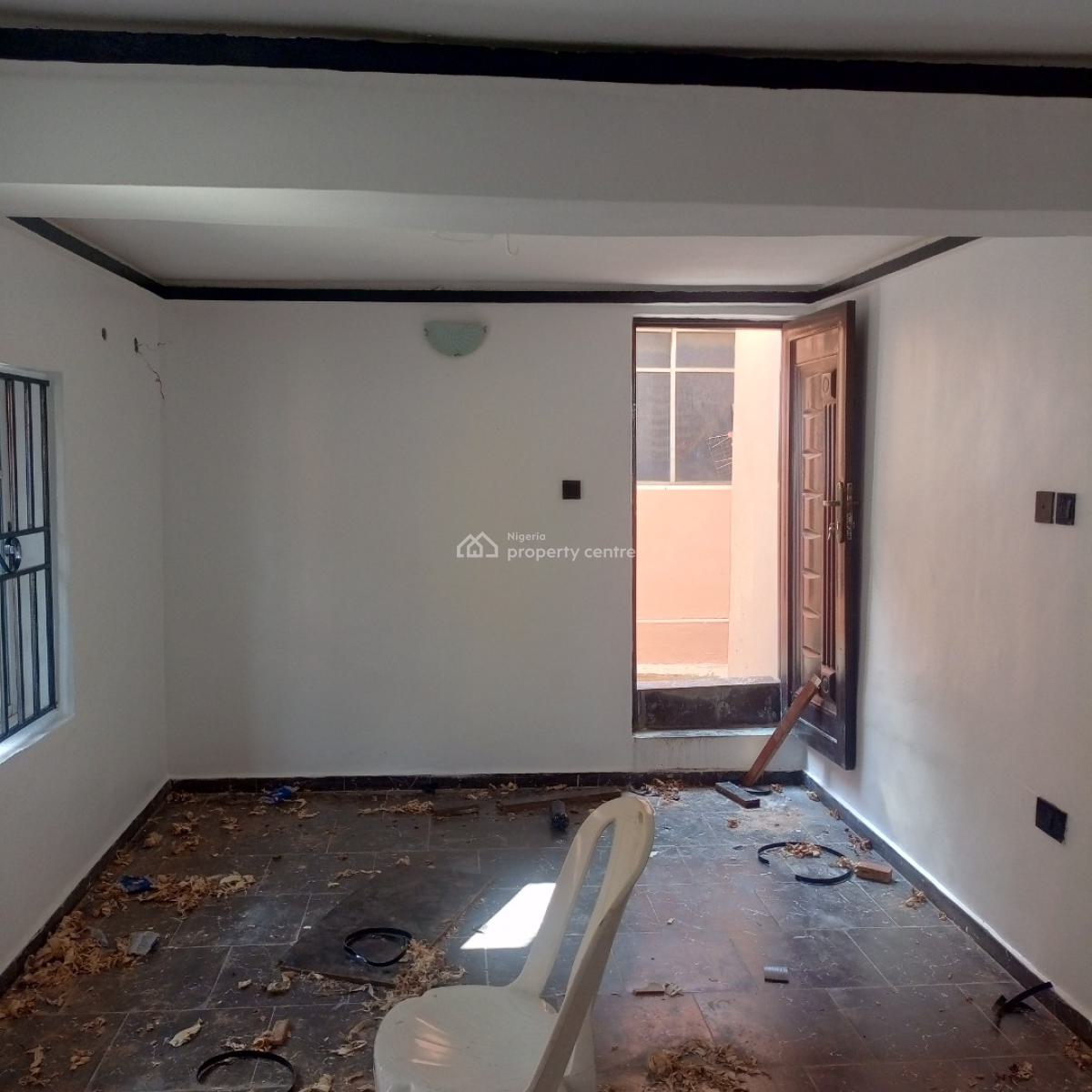 Newly Renovated 2 Bedroom Flat, Off Apapa Road, Ebute Metta West, Yaba, Lagos, Flat / Apartment for Rent