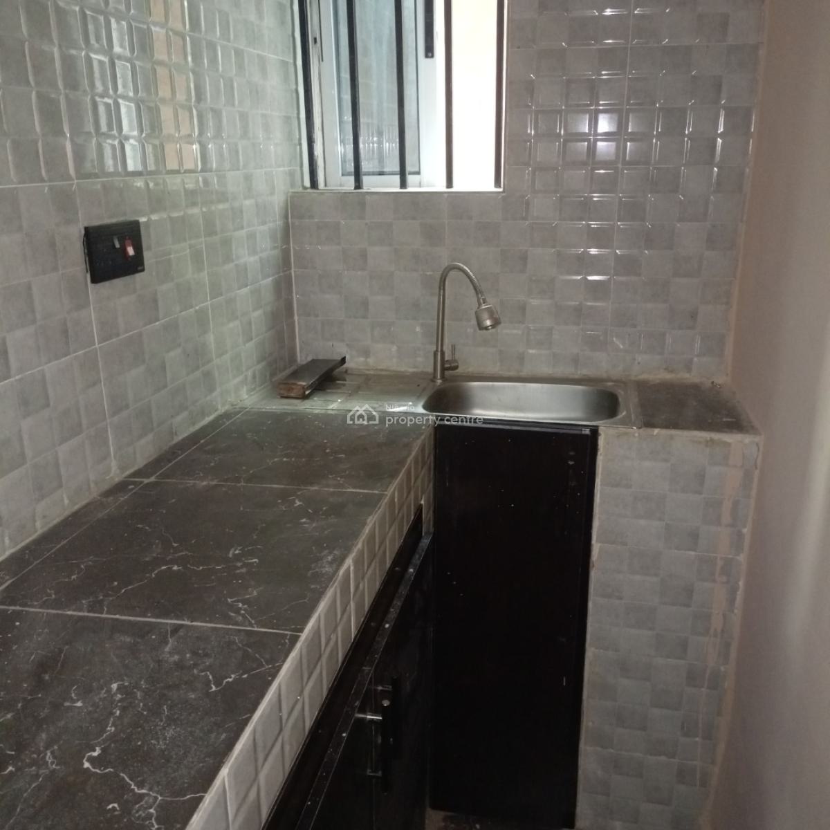 Newly Renovated 2 Bedroom Flat, Off Apapa Road, Ebute Metta West, Yaba, Lagos, Flat / Apartment for Rent
