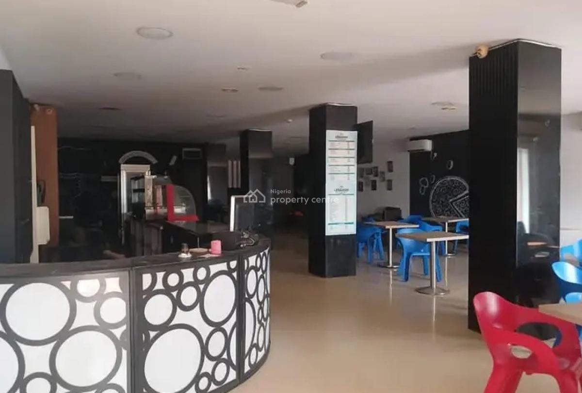 2 Floor Commercial Building in a Fantastic Location, Ring Road, Ibadan, Oyo, Commercial Property for Sale