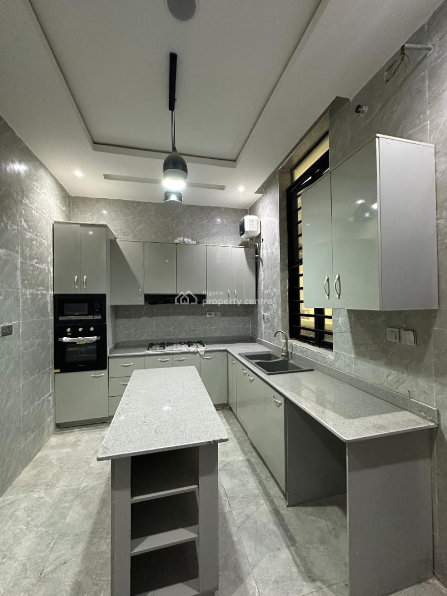 Luxury Spacious 4 Bedroom Fully Detached Duplex with Bq, Lekki Lagos, Vgc, Lekki, Lagos, Detached Duplex for Sale