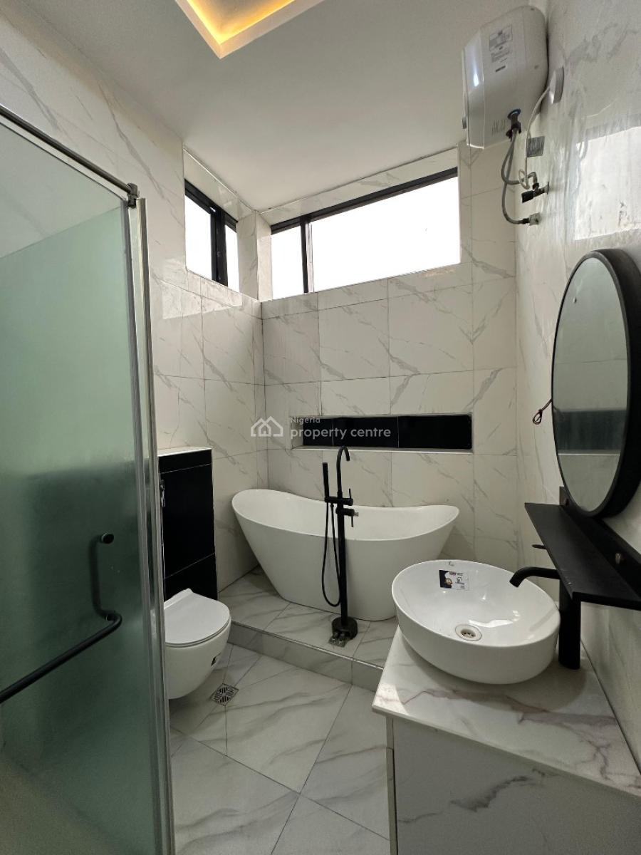 Luxury Spacious 4 Bedroom Fully Detached Duplex with Bq, Lekki Lagos, Vgc, Lekki, Lagos, Detached Duplex for Sale
