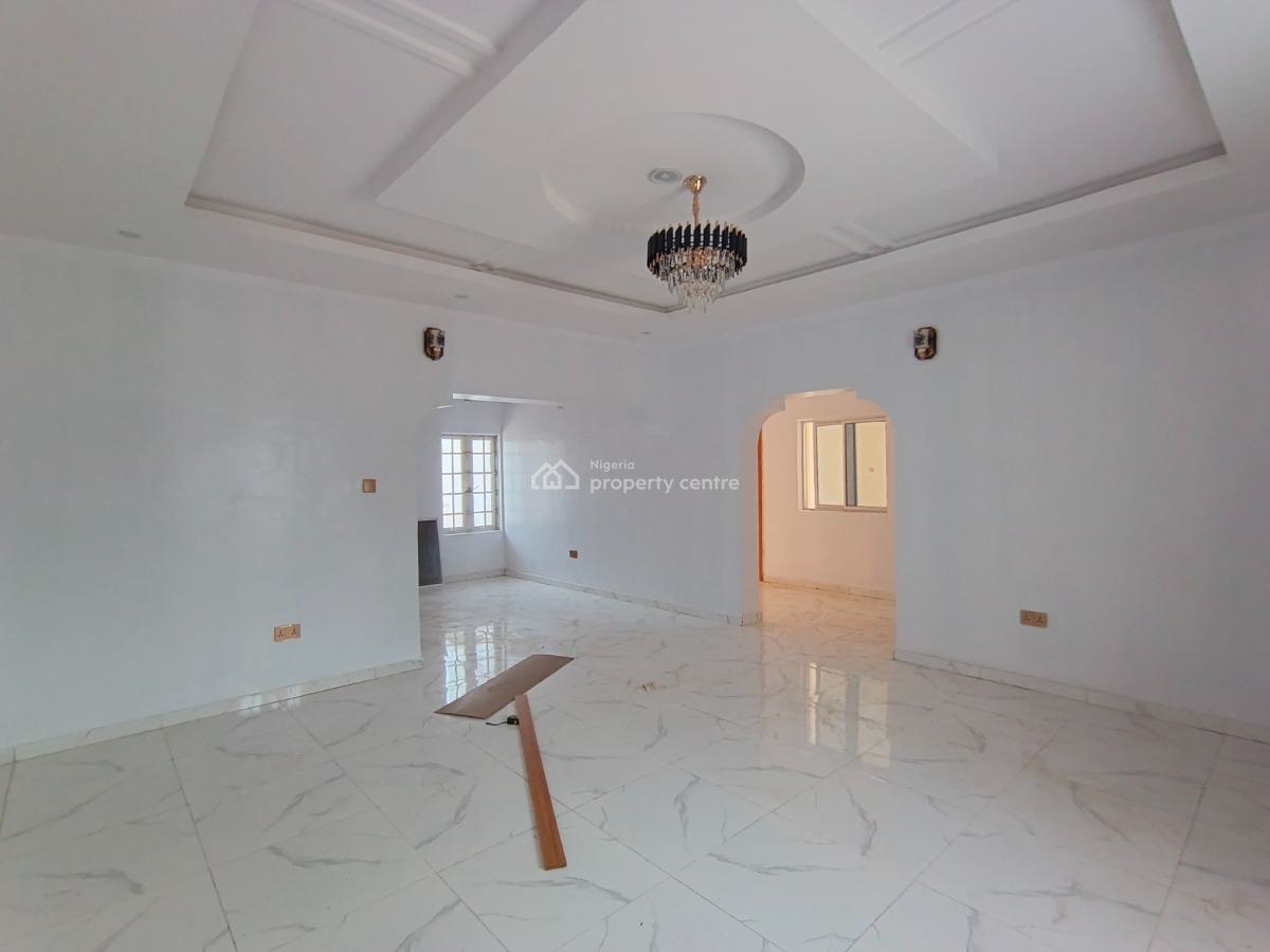 3 Bedroom Flat, Ebute, Ikorodu, Lagos, Flat / Apartment for Rent