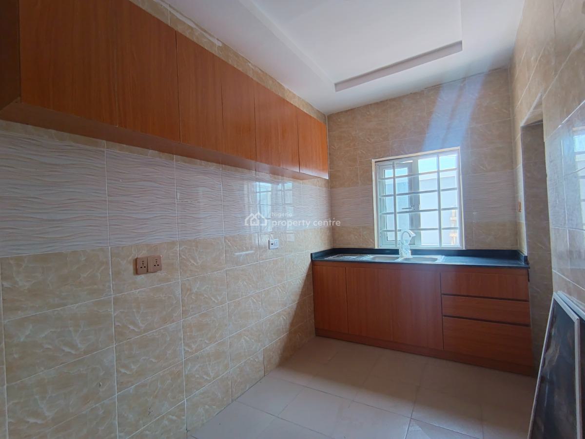 3 Bedroom Flat, Ebute, Ikorodu, Lagos, Flat / Apartment for Rent