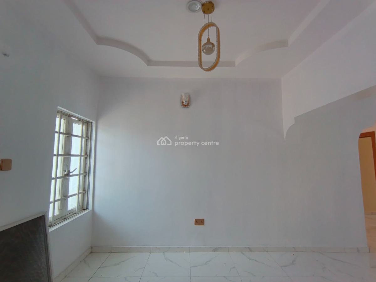 3 Bedroom Flat, Ebute, Ikorodu, Lagos, Flat / Apartment for Rent