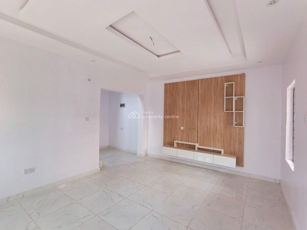 3 Bedroom Duplex, Ebute, Ikorodu, Lagos, Flat / Apartment for Rent