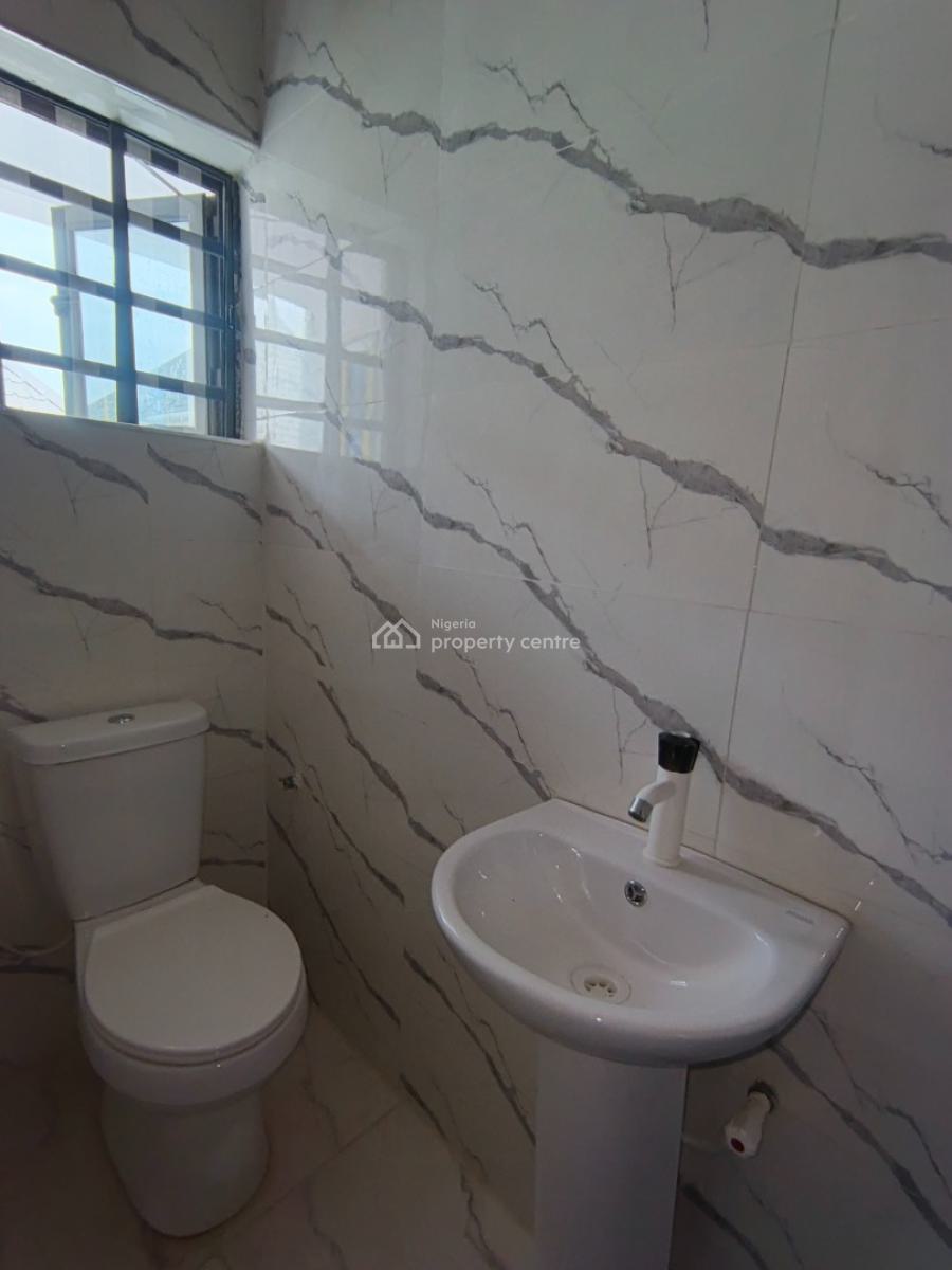 3 Bedroom Duplex, Ebute, Ikorodu, Lagos, Flat / Apartment for Rent