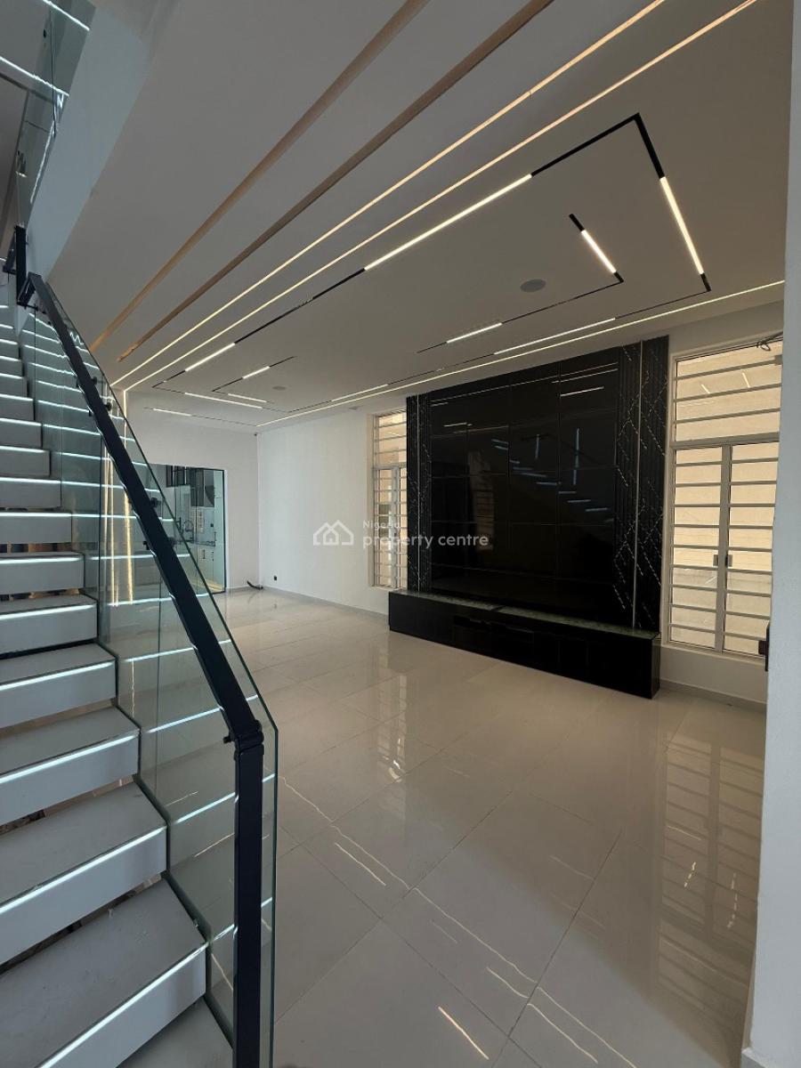 Luxuriously Designed 5 Bedroom Detached Duplex with Pool & Bq, Ologolo, Lekki, Lagos, Detached Duplex for Sale