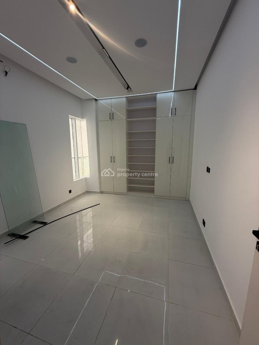 Luxuriously Designed 5 Bedroom Detached Duplex with Pool & Bq, Ologolo, Lekki, Lagos, Detached Duplex for Sale