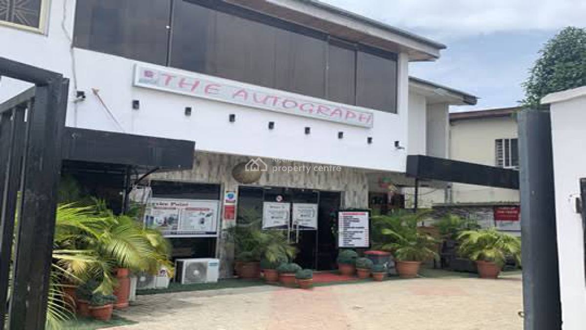9bedrooms Duplex at Ikeja, Ikeja By Shoprite Alausa Ikeja Lagos., Ikeja, Lagos, Plaza / Complex / Mall for Sale