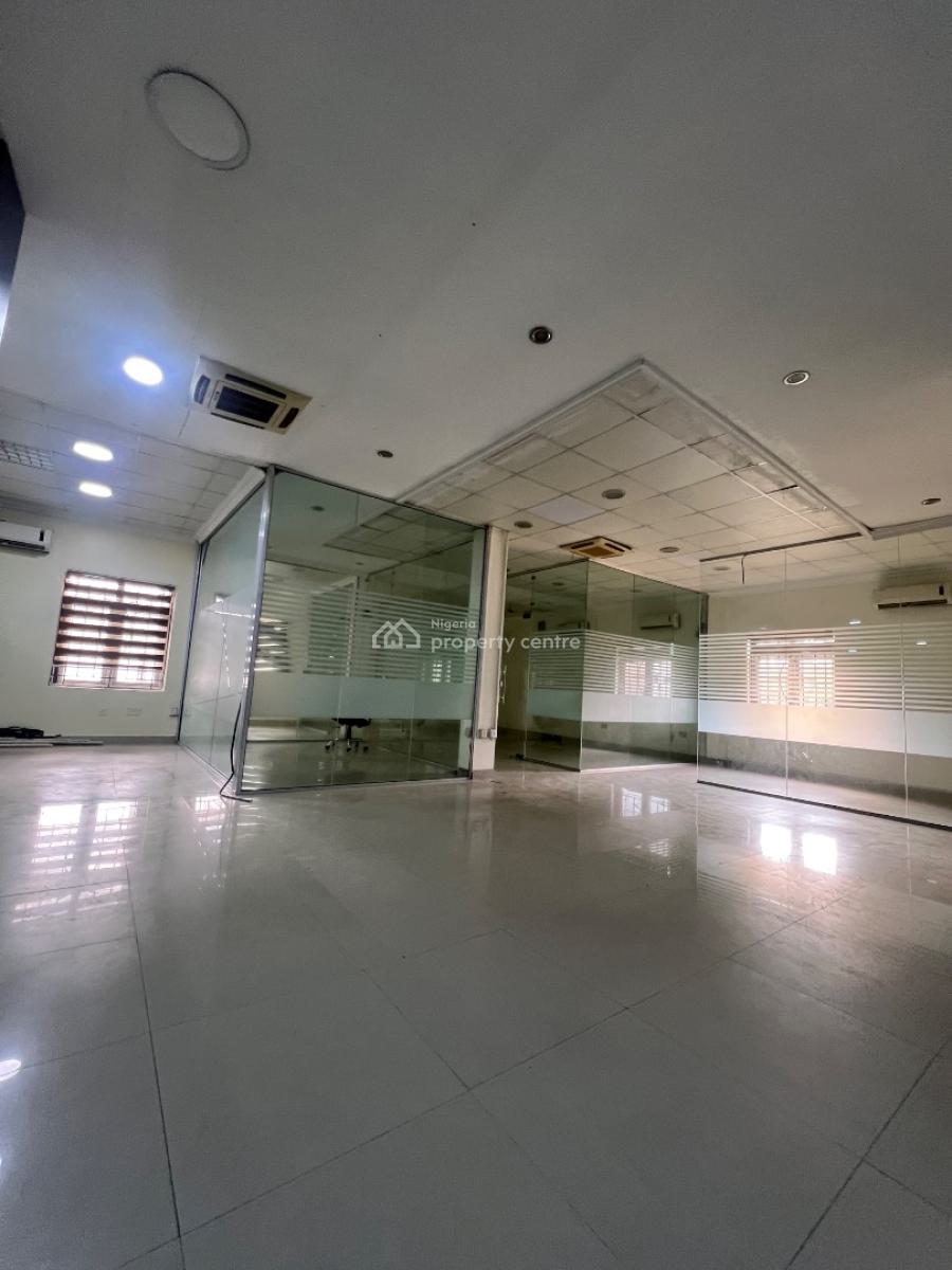 110sqm Office Space with a Massive Compound, Ikoyi, Lagos, Commercial Property for Rent