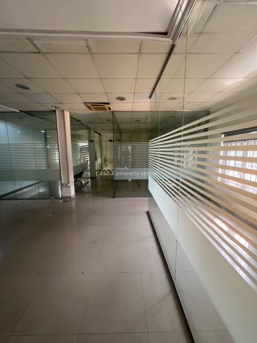 110sqm Office Space with a Massive Compound, Ikoyi, Lagos, Commercial Property for Rent