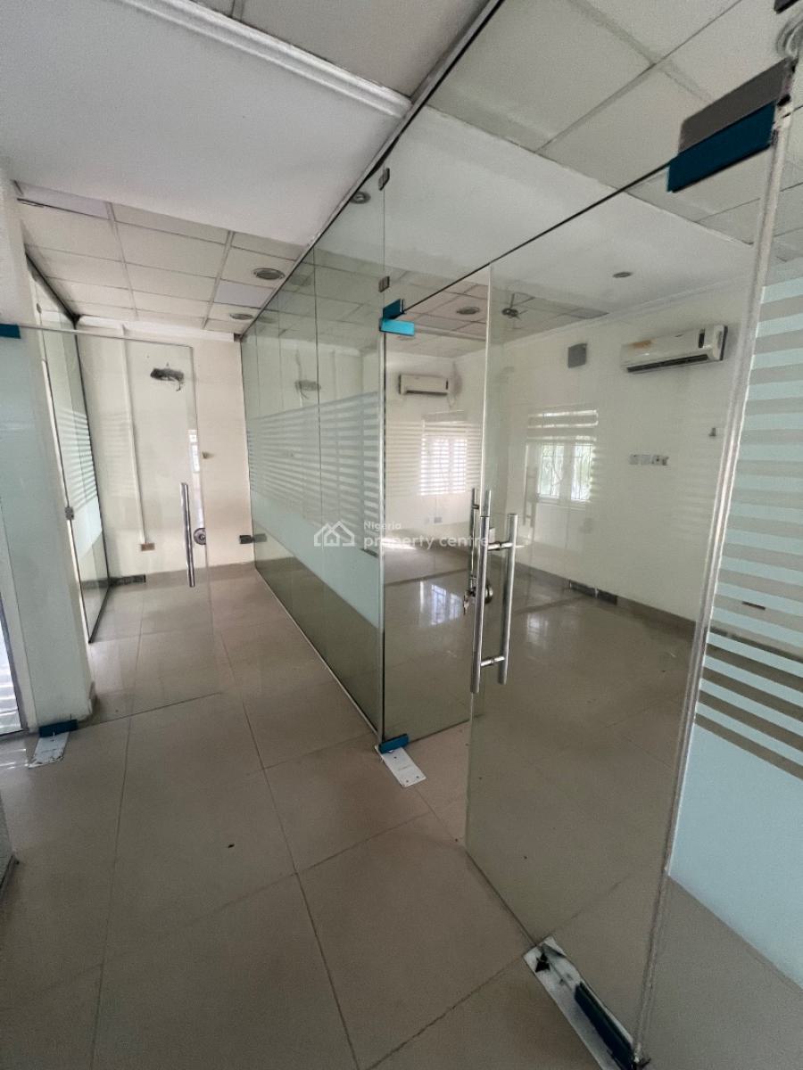 110sqm Office Space with a Massive Compound, Ikoyi, Lagos, Commercial Property for Rent