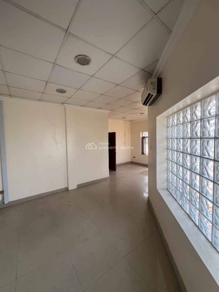 110sqm Office Space with a Massive Compound, Ikoyi, Lagos, Commercial Property for Rent