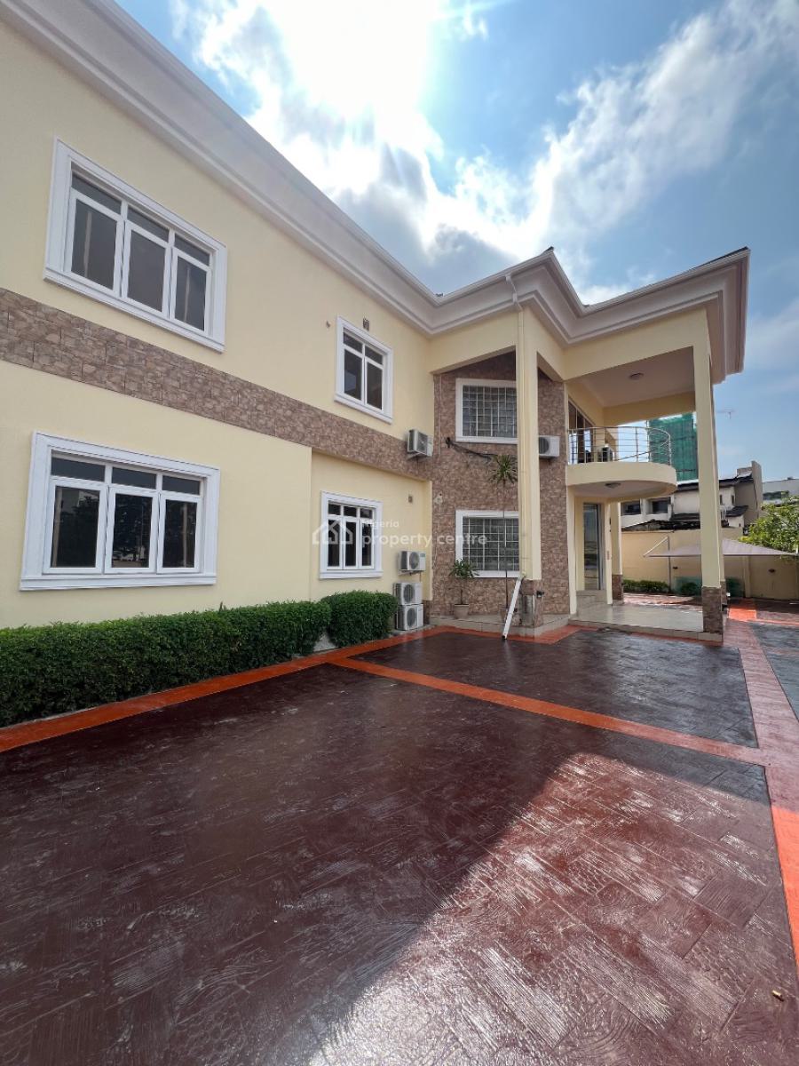 110sqm Office Space with a Massive Compound, Ikoyi, Lagos, Commercial Property for Rent