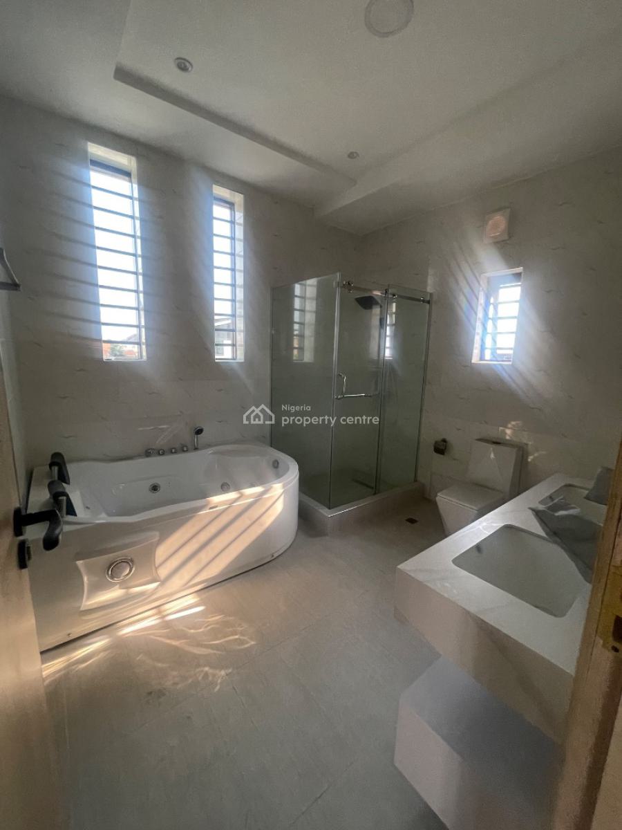 5 Bedrooms Fully Detached with Swimming Pool, Royal Gardens Estate, Lekki, Lagos, Detached Duplex for Sale