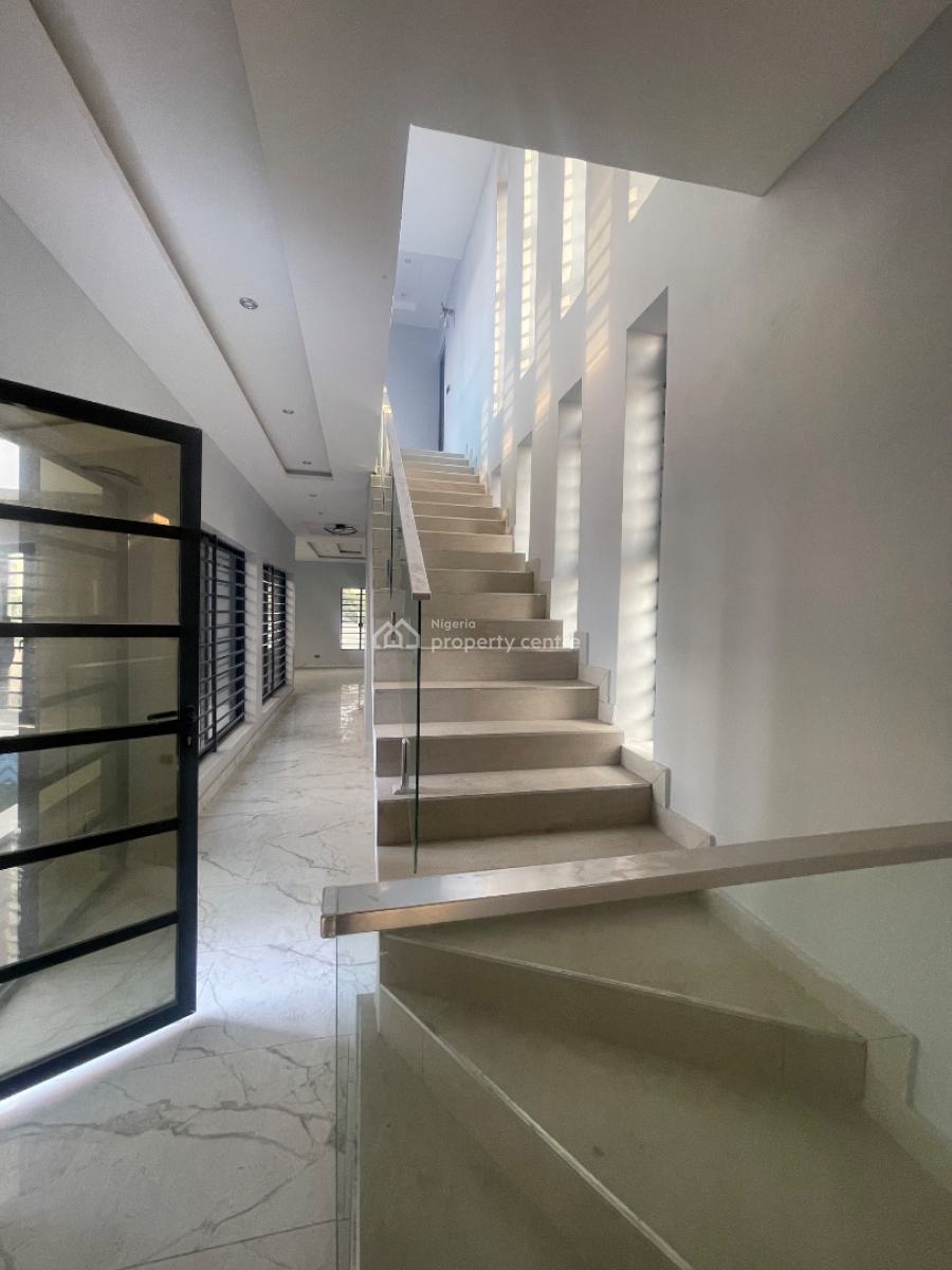 5 Bedrooms Fully Detached with Swimming Pool, Royal Gardens Estate, Lekki, Lagos, Detached Duplex for Sale