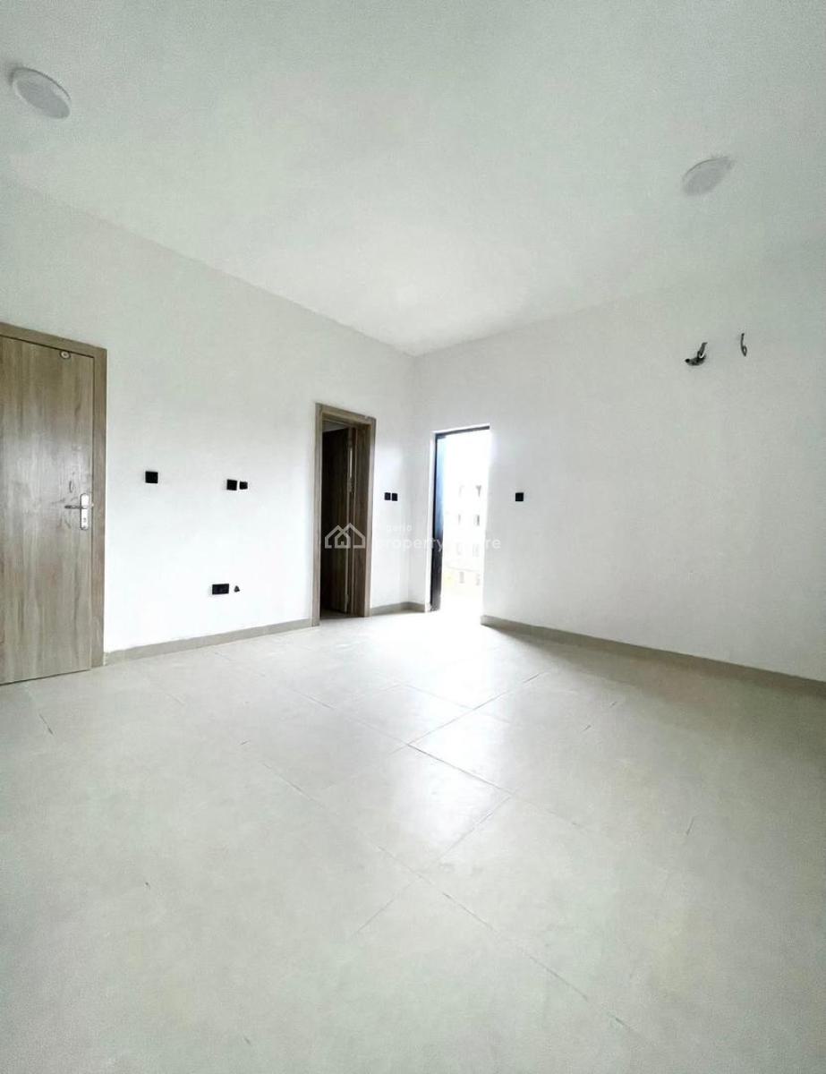 Luxurious 1 Bedroom Flat with 2 Toilet 1 Bath, Off Mobil Road, Ilaje, Ajah, Lagos, Mini Flat (room and Parlour) for Rent