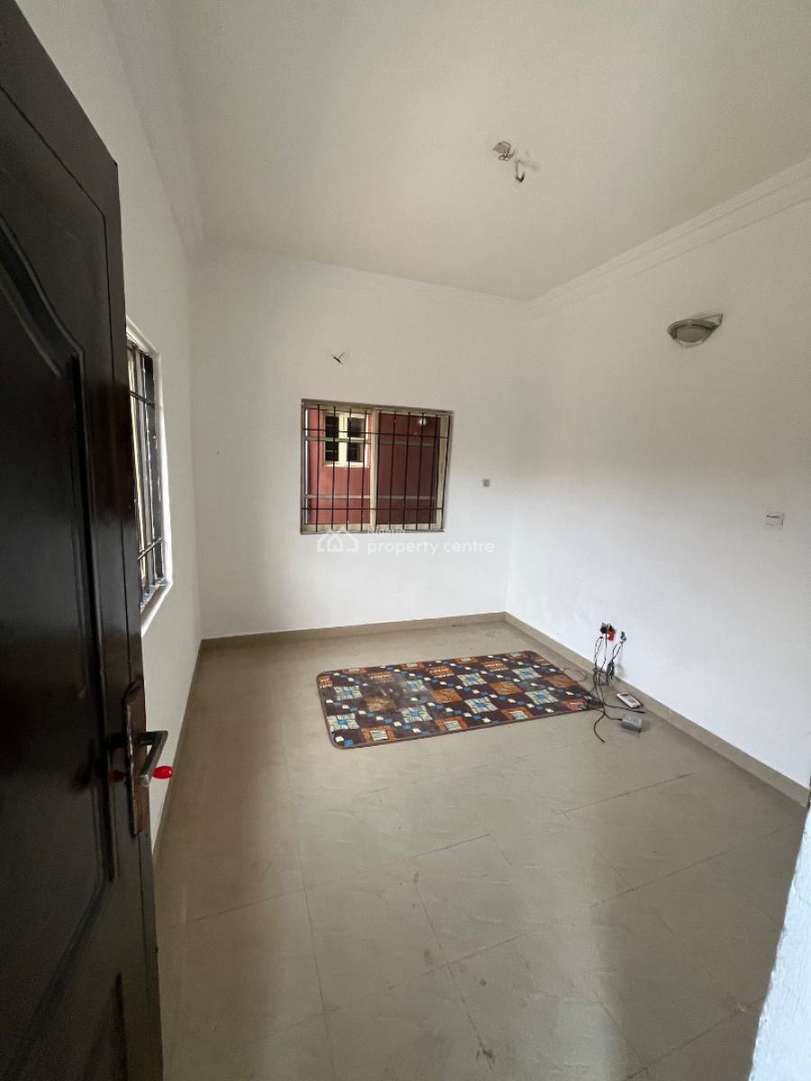Luxury Beautiful Mini Flat Ground Floor, Mobil Road, Northwest, Ilaje, Ajah, Lagos, Mini Flat (room and Parlour) for Rent