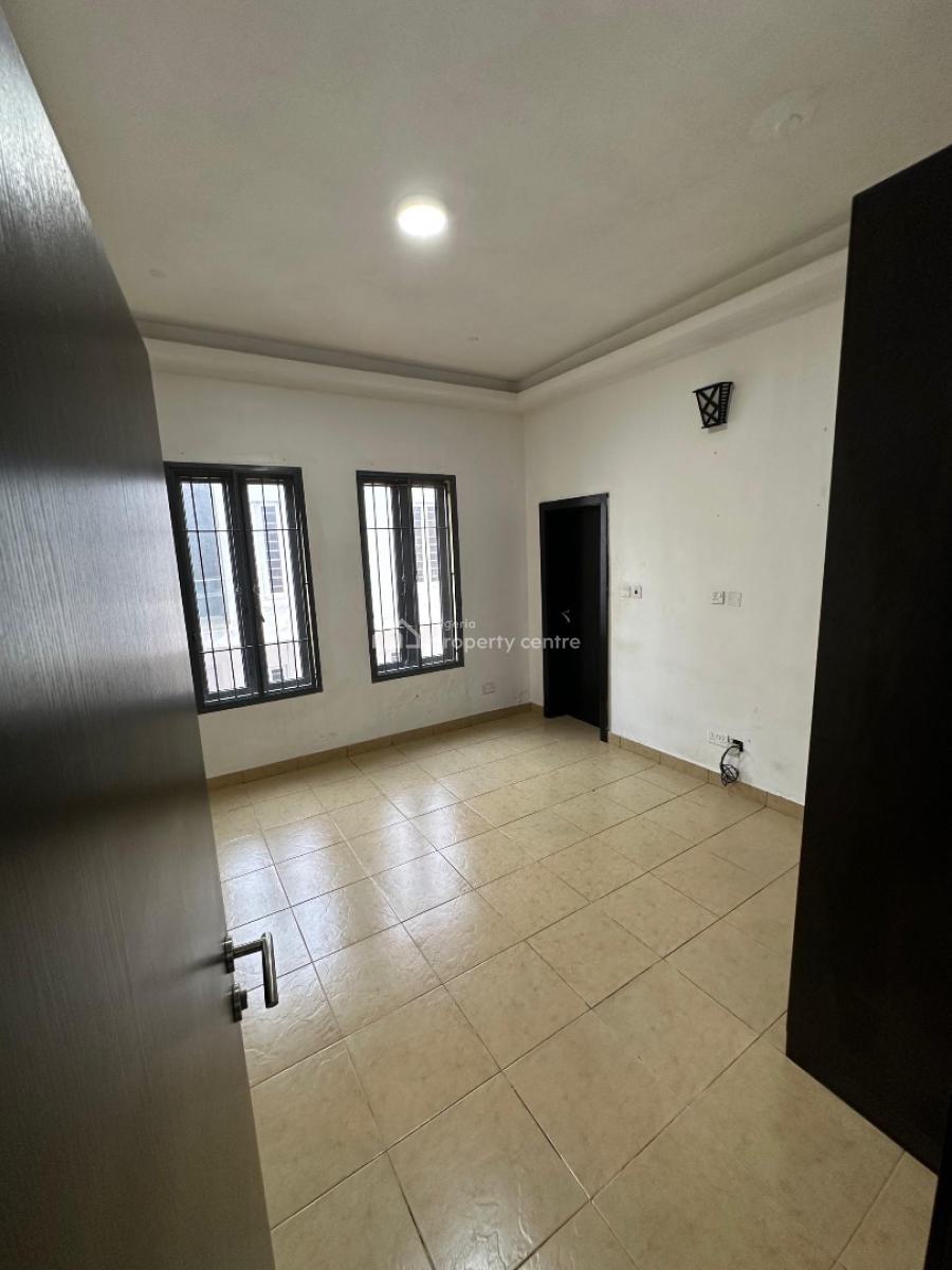 3bedroom Apartment, Second Toll Gate, Lekki, Lagos, Flat / Apartment for Sale