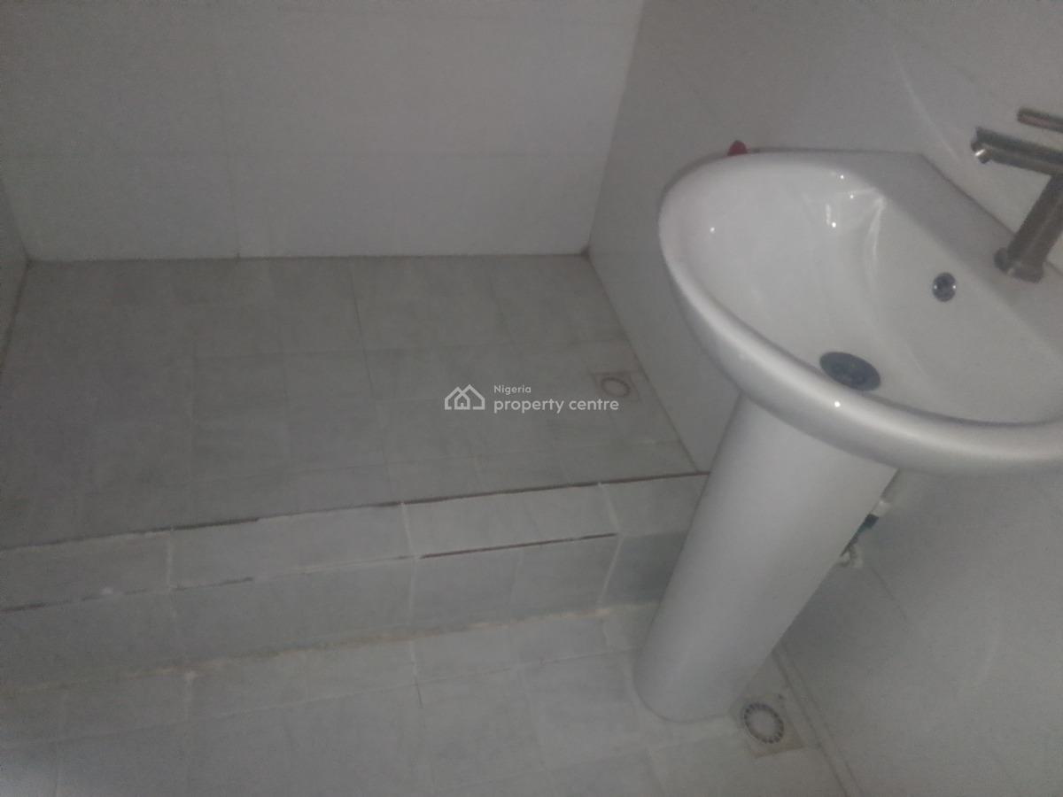 Newly Buildt Spacious Luxury 2 Bedroom Flat with Excellent Features, Alasela Estate, Ogombo, Ajah, Lagos, Flat / Apartment for Rent