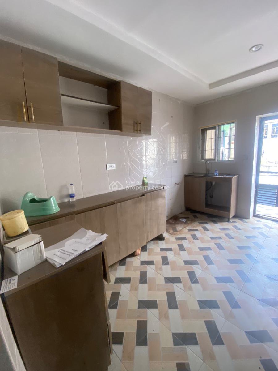 Neatly Built 3 Bedrooms Flats, Life Camp, Abuja, Flat / Apartment for Rent