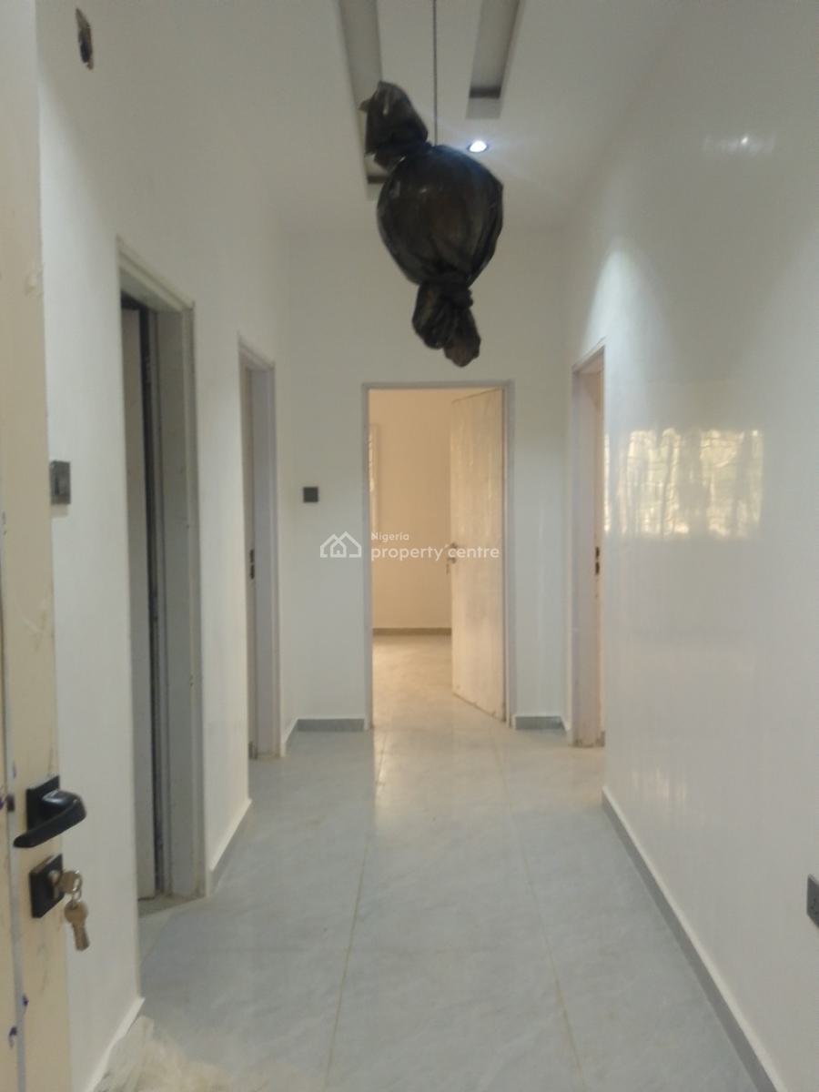 3 Bedroom Apartment with 1 Room Self Contained Bq, Off Umar Shuaibu Avenue, Wuye, Wuye, Abuja, Flat / Apartment for Sale
