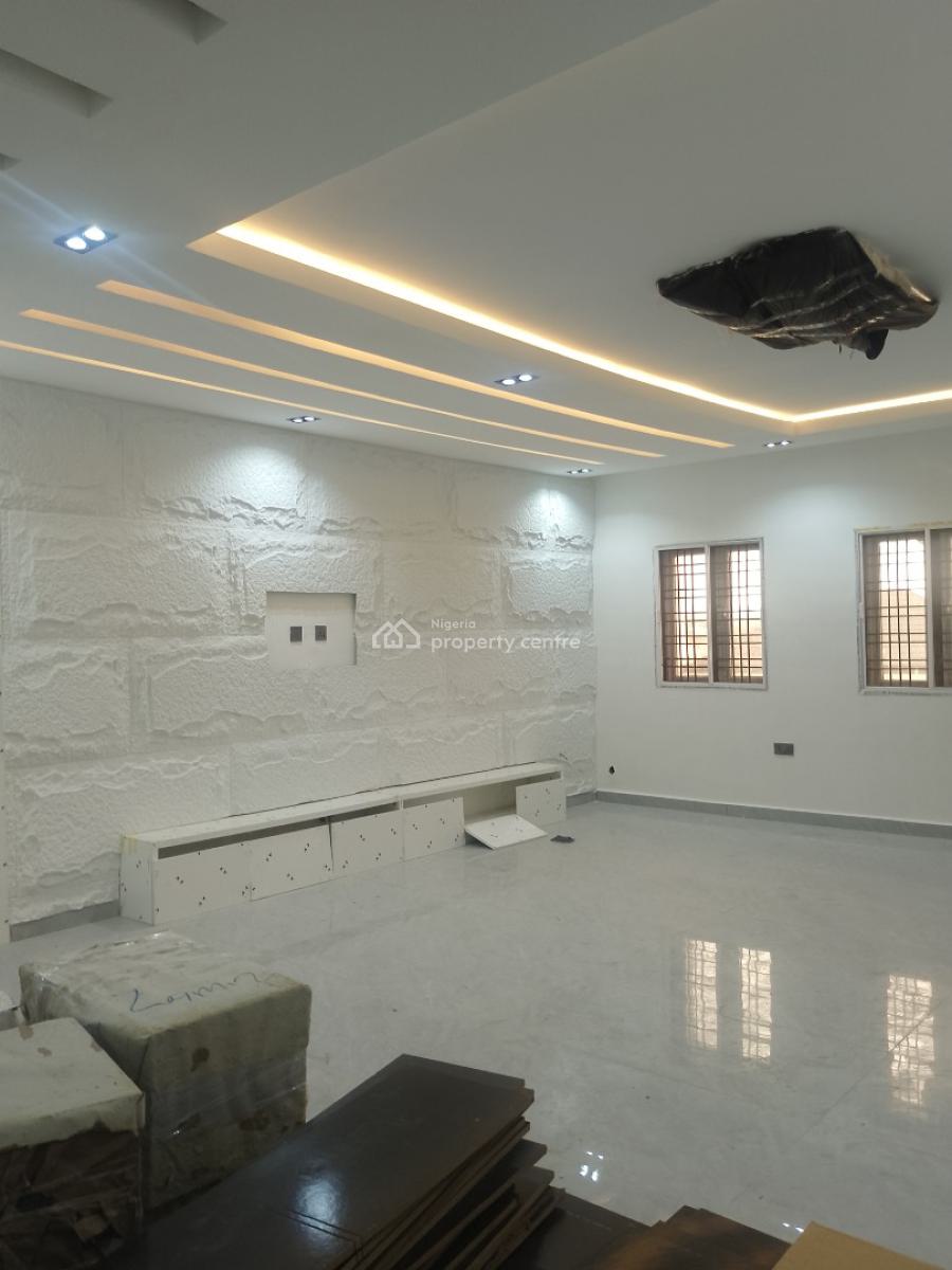 3 Bedroom Apartment with 1 Room Self Contained Bq, Off Umar Shuaibu Avenue, Wuye, Wuye, Abuja, Flat / Apartment for Sale