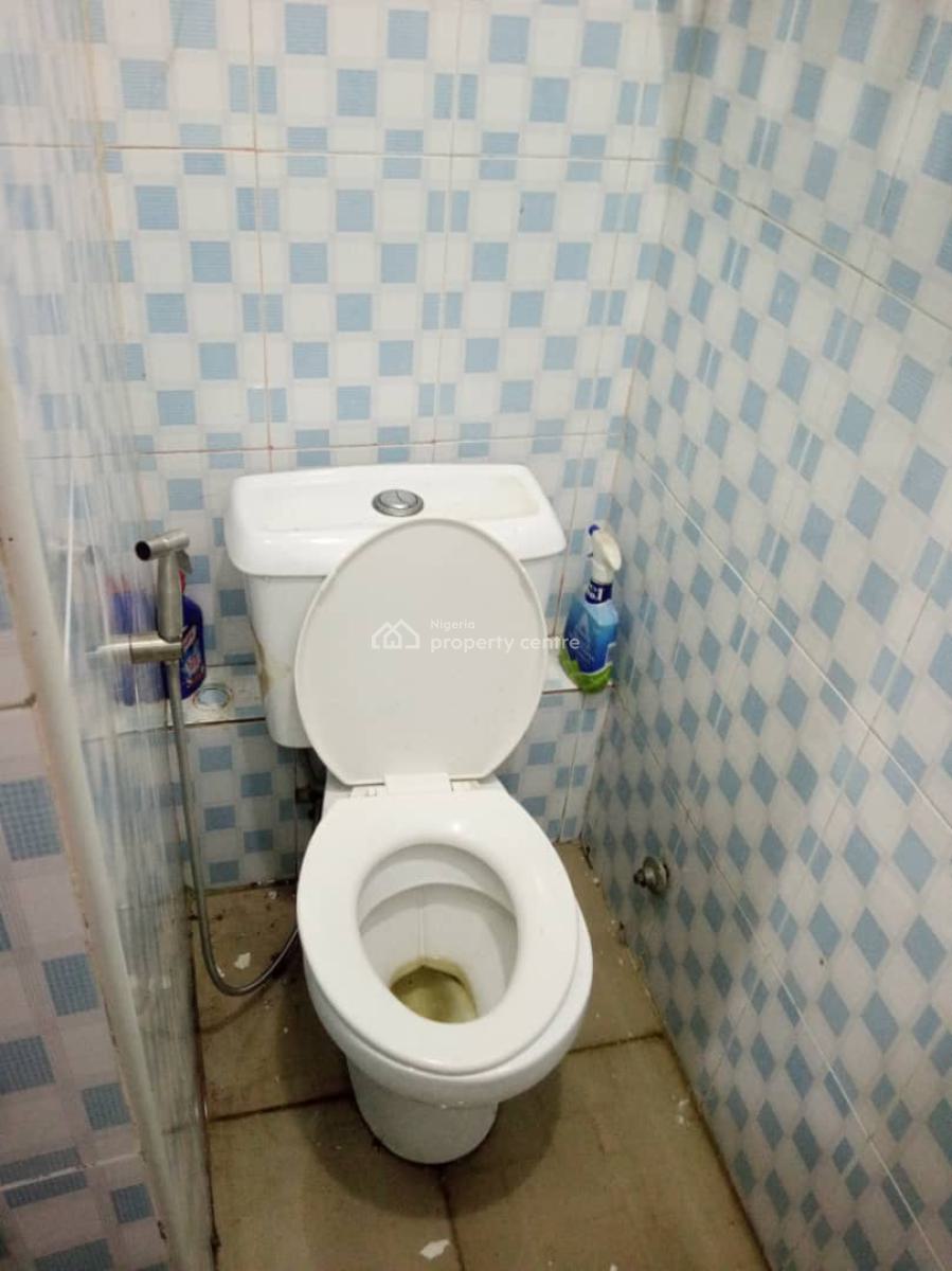 Mini Flat, Off Admiralty Way, Lekki Phase 1, Lekki, Lagos, Mini Flat (room and Parlour) for Rent