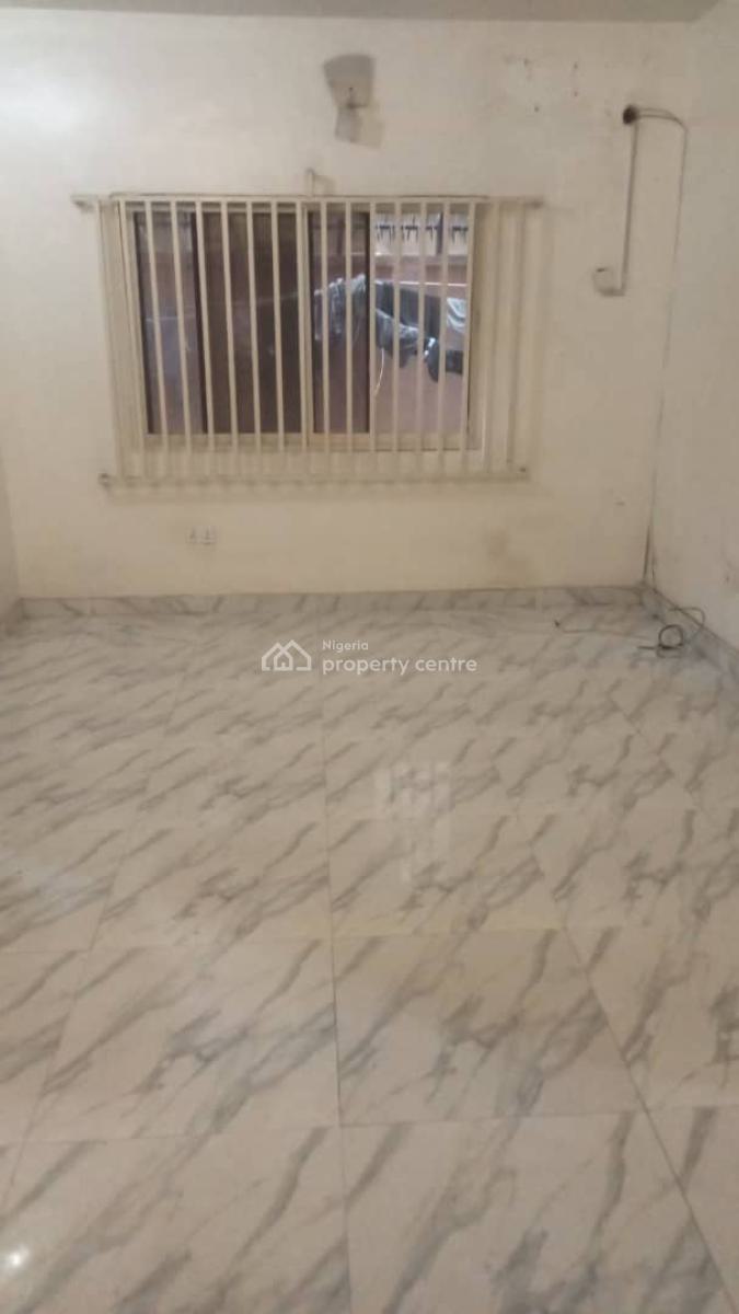 Mini Flat, Off Admiralty Way, Lekki Phase 1, Lekki, Lagos, Mini Flat (room and Parlour) for Rent