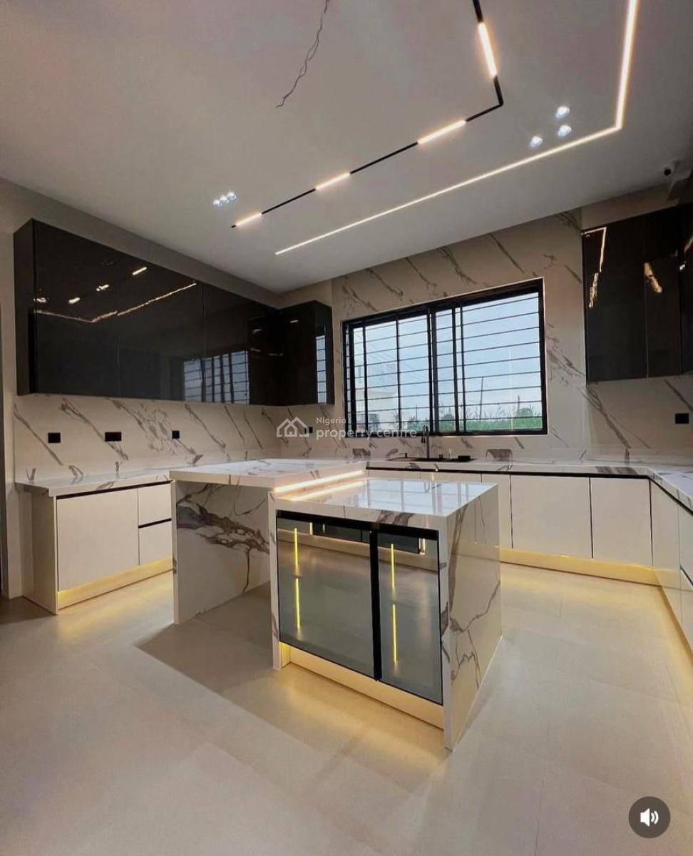 Aesthetic Pleasing 5 Bedroom Fully Detached Duplex with Cinema,pool,, Aesthetic Pleasing 5 Bedroom Duplex with Cinema,bq,gym&pool in Chevron, Lekki, Lagos, Detached Duplex for Sale