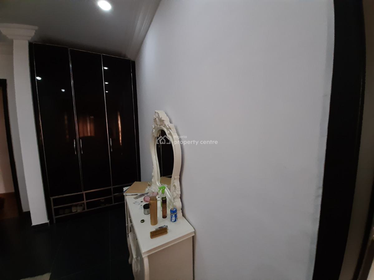 Furnished Or Unfurnished 3 Bedroom En-suite Flat with Fully Fitted Kit, Lekki Phase 1, Lekki, Lagos, Flat / Apartment for Rent