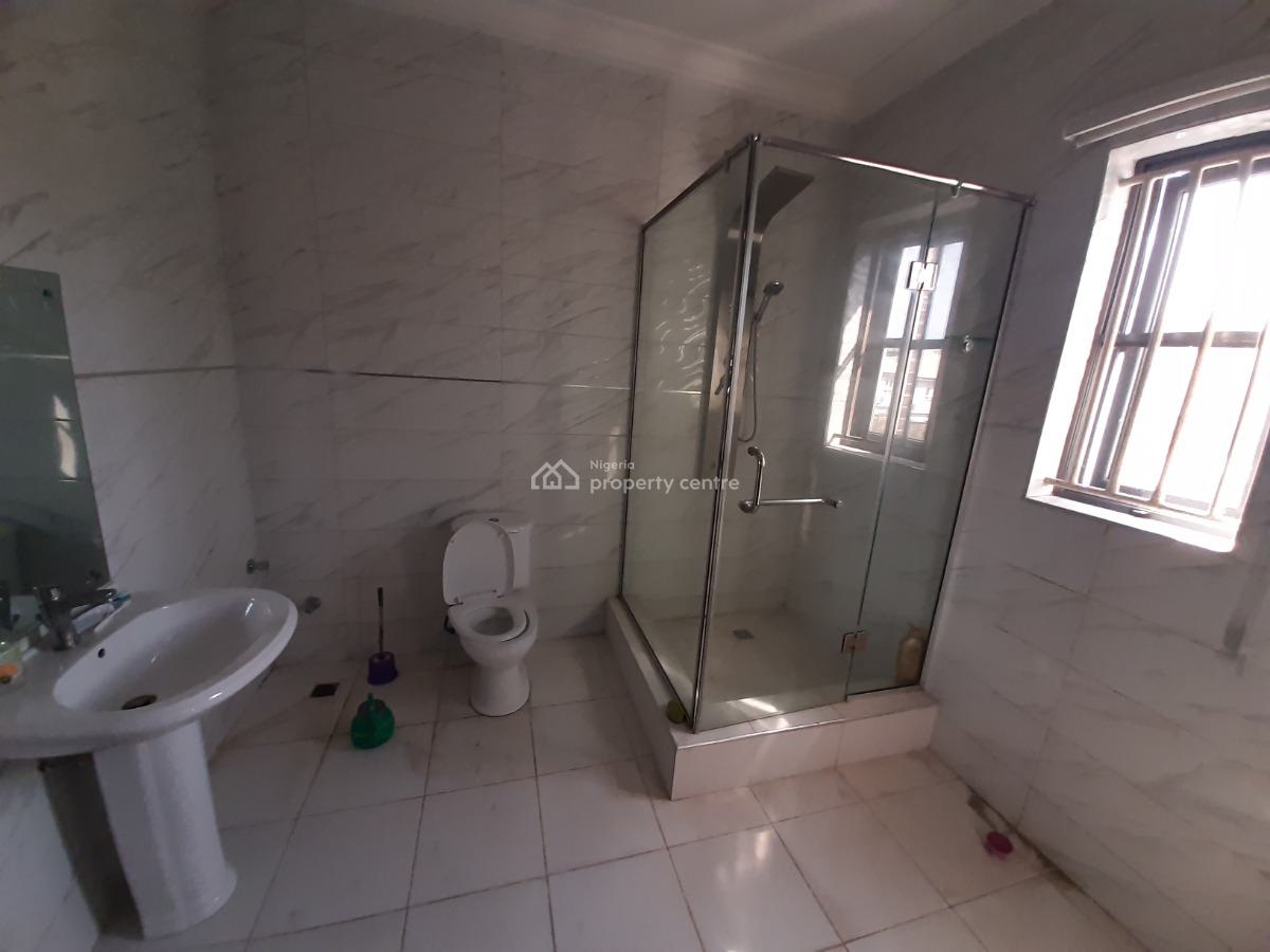 Furnished Or Unfurnished 3 Bedroom En-suite Flat with Fully Fitted Kit, Lekki Phase 1, Lekki, Lagos, Flat / Apartment for Rent