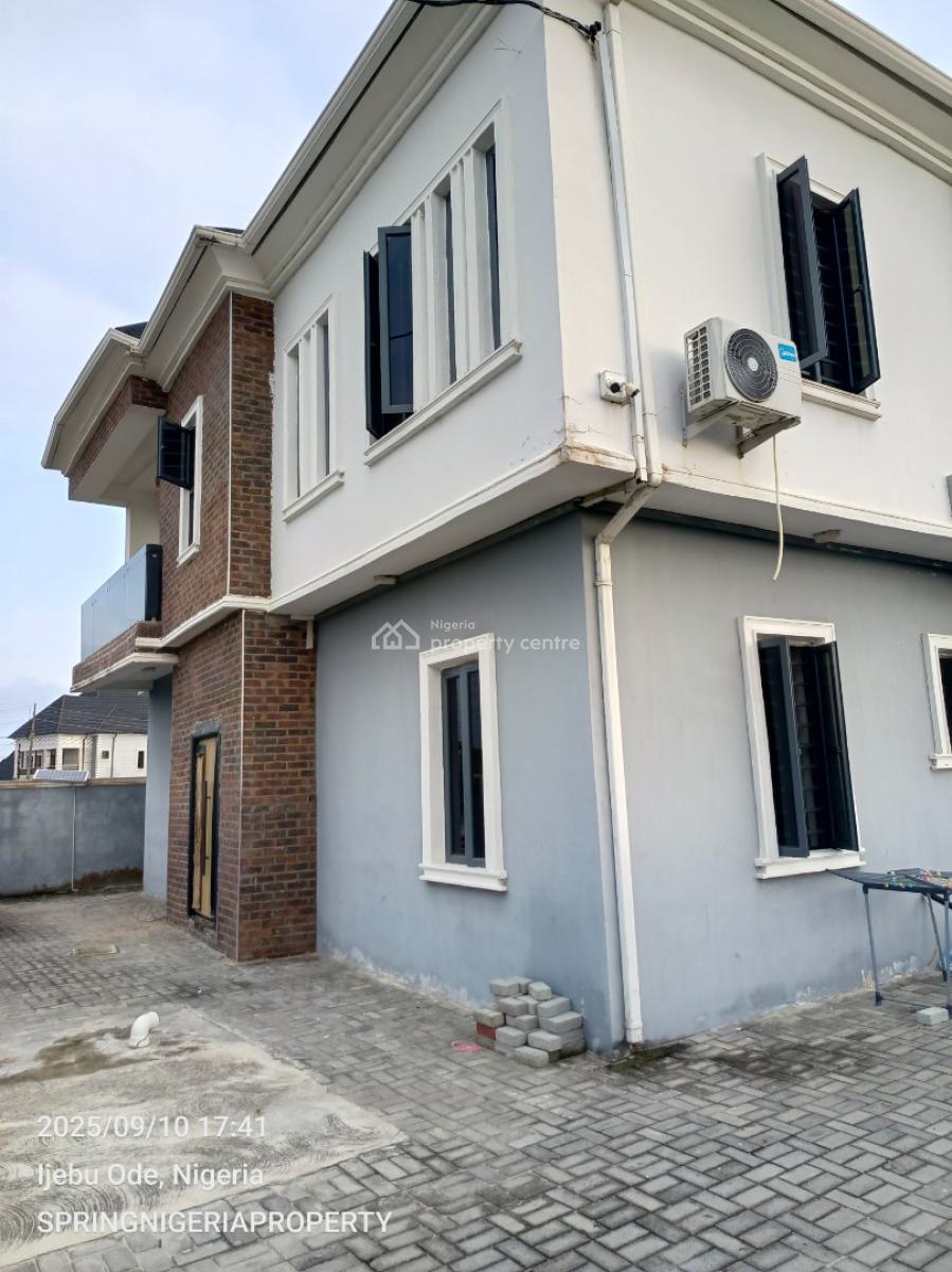Very Spacious 2bedroom Flat with Guest Toilet, Ogombo, Ajah, Lagos, Flat / Apartment for Rent