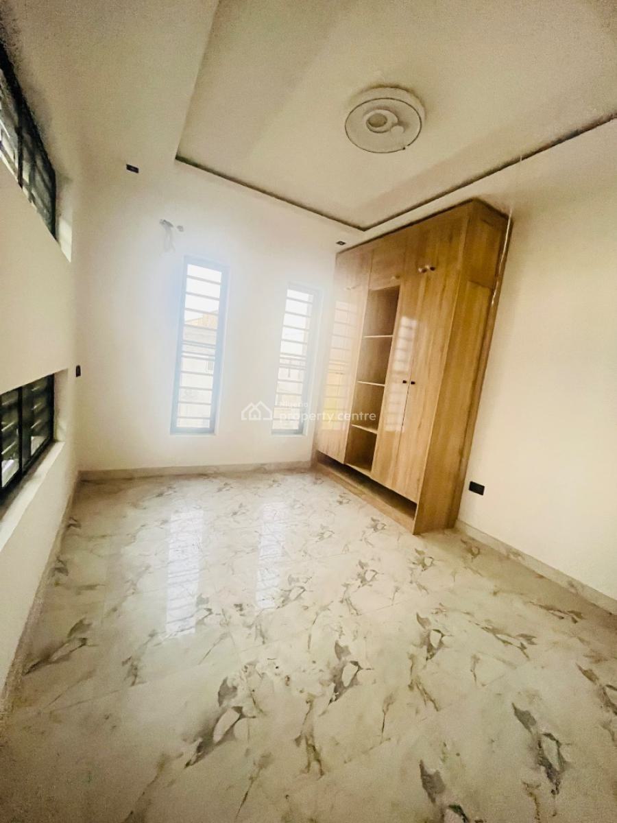 Brand New Classic 2bedrm Flat Apartment in a Fully Serviced Estate, Mega One Cinema Orchid Road Lekki Lagos, Lekki, Lagos, Flat / Apartment for Rent