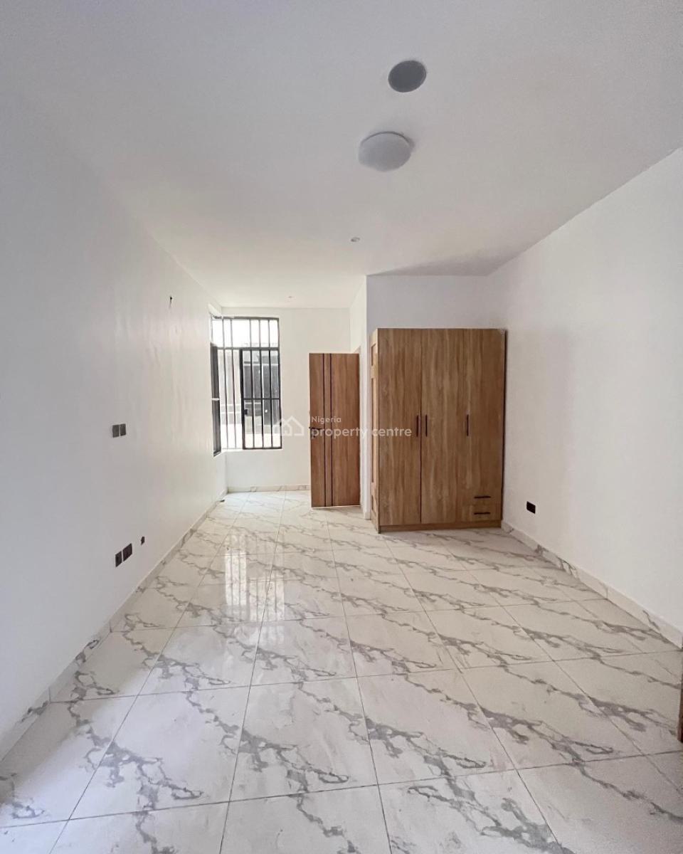 Stunning 2 Bedroom Apartment with Swimming Pool and Gym, Conservation Center, Lekki, Lagos, Block of Flats for Sale