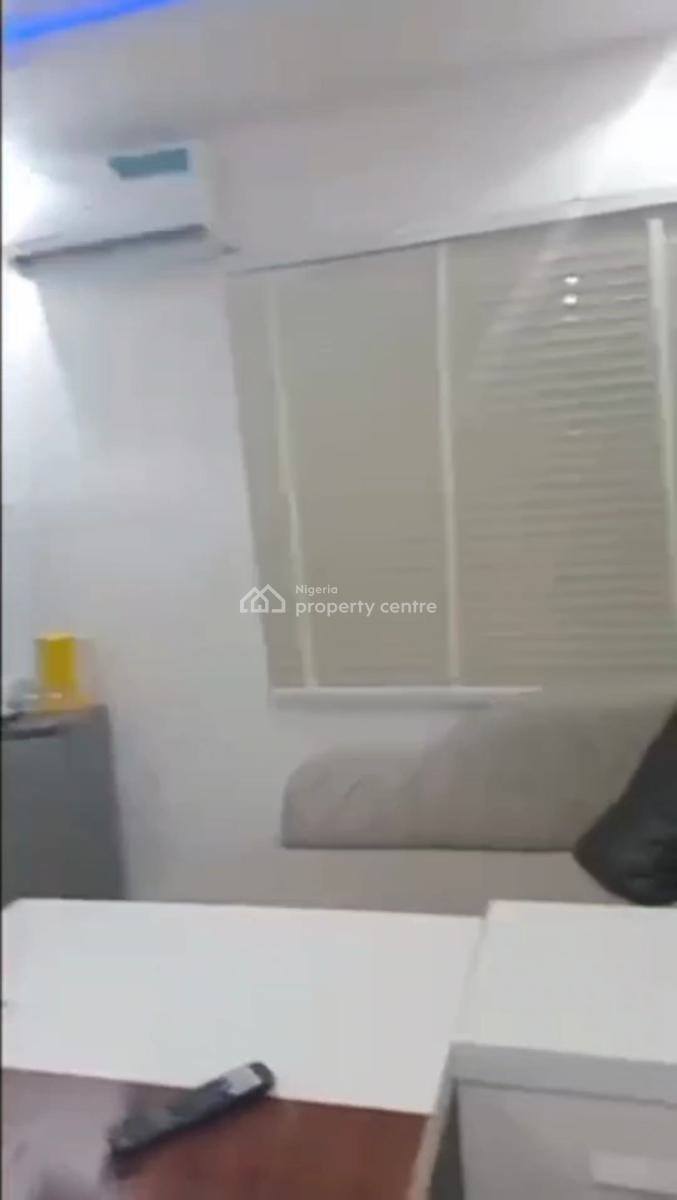 3 Rooms Office Space with 2 Regular and 1 Large, Lekki Phase 1, Lekki, Lagos, Office Space for Rent