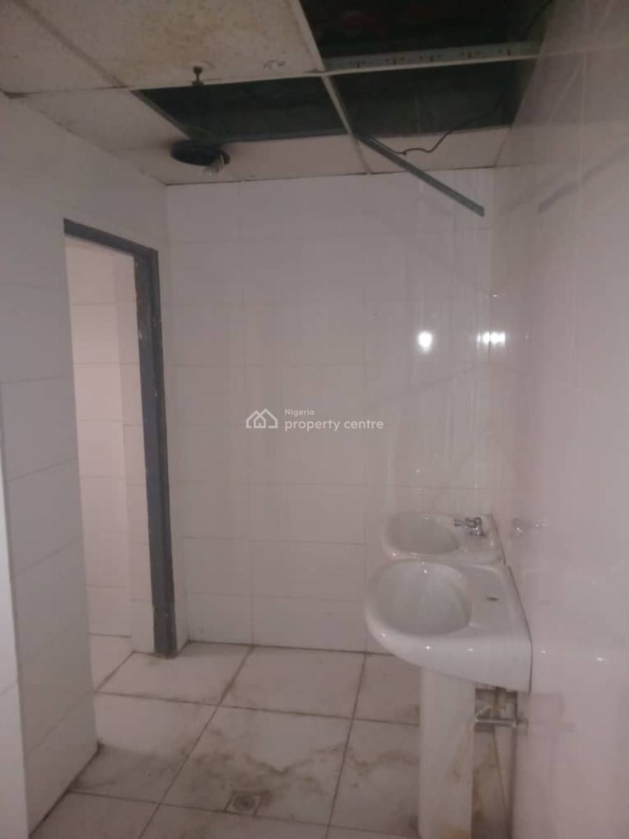 Serviced 650 Square Metres Office Space, Church Gate, Victoria Island (vi), Lagos, Office Space for Rent