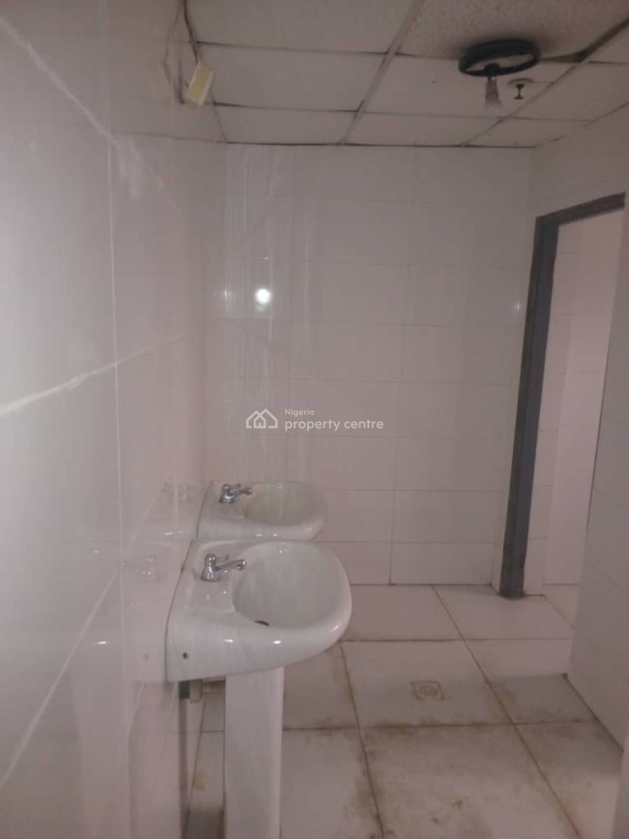 Serviced 650 Square Metres Office Space, Church Gate, Victoria Island (vi), Lagos, Office Space for Rent