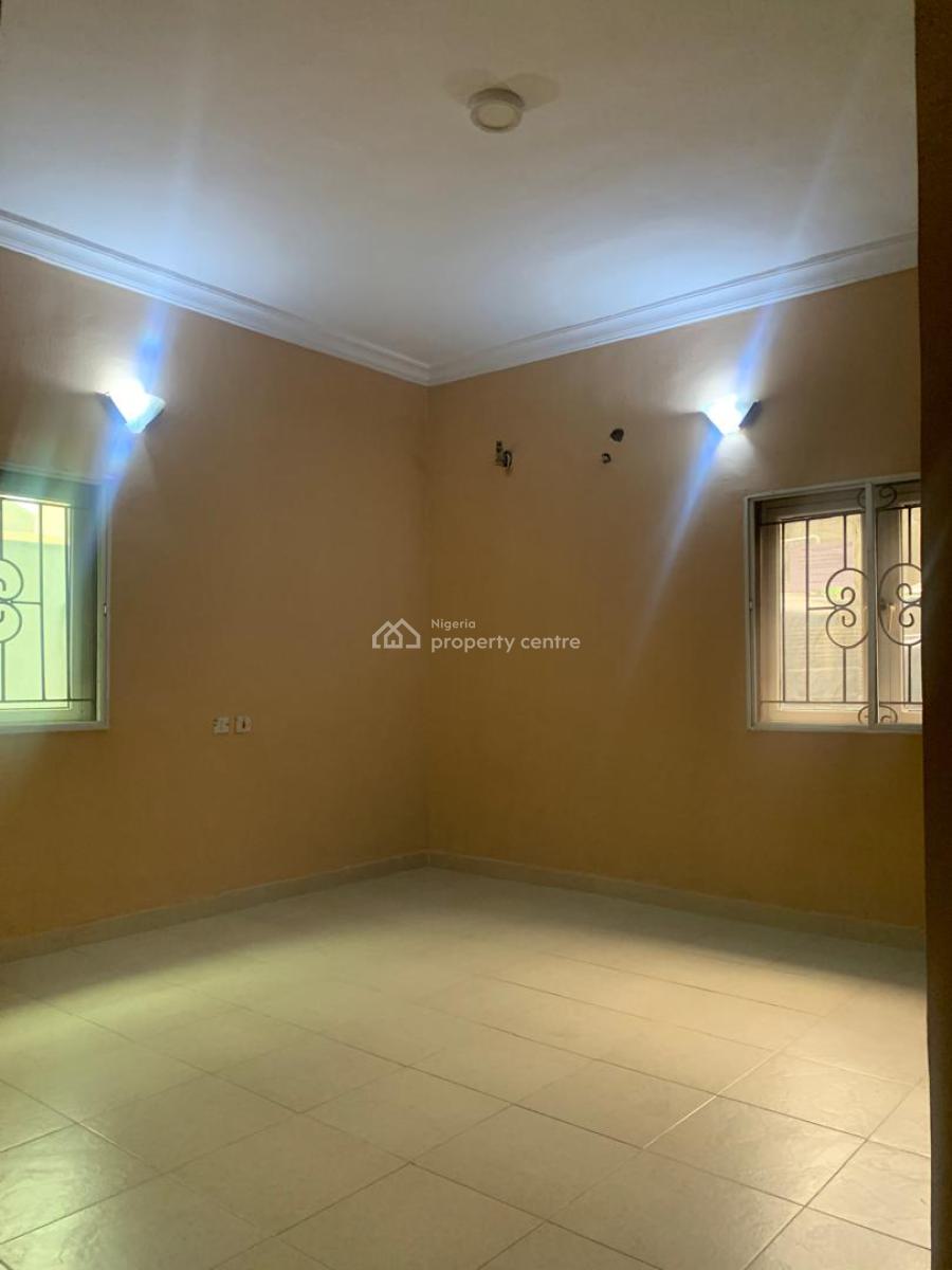 Classic 3bedroom Secured Estate Bring Your Generator, Chevron Drive, Lekki, Lagos, Flat / Apartment for Rent