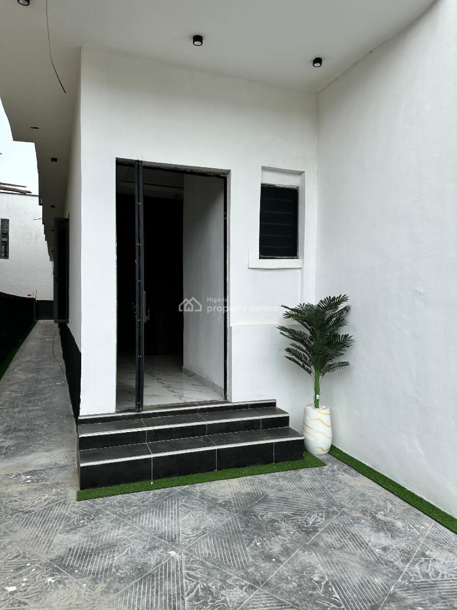 5 Bedroom Fully Detached Duplex with Bq and Swimming Pool, Ajah, Lagos, Detached Duplex for Sale