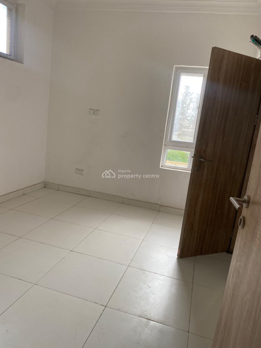 Luxury Serviced 2 Bedroom Flat with 24hrs Power, Chevron , in a Secured Estate, Lekki, Lagos, Flat / Apartment for Rent