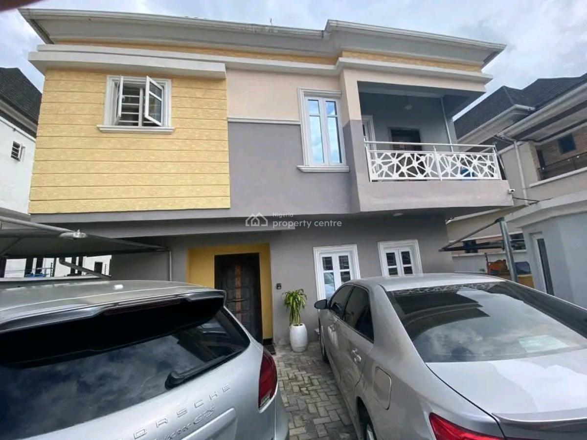 Distress 4 Bedroom Detached Duplex with a Bq, Chevron, Lekki, Lagos, Detached Duplex for Sale