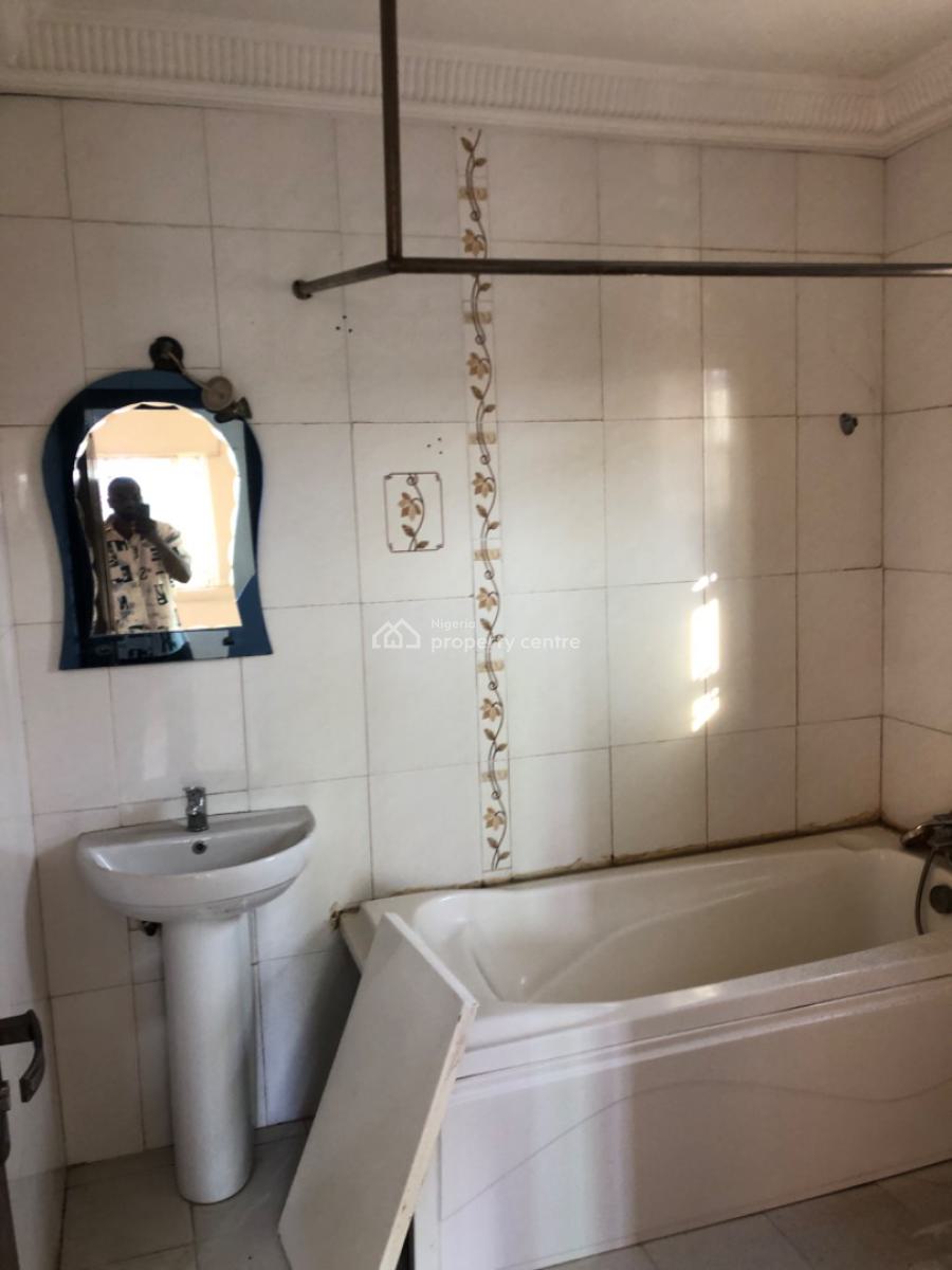 Executive 4 Bedroom Semi Detached Duplex, Adisa Bashua, Adelabu, Surulere, Lagos, Semi-detached Duplex for Rent