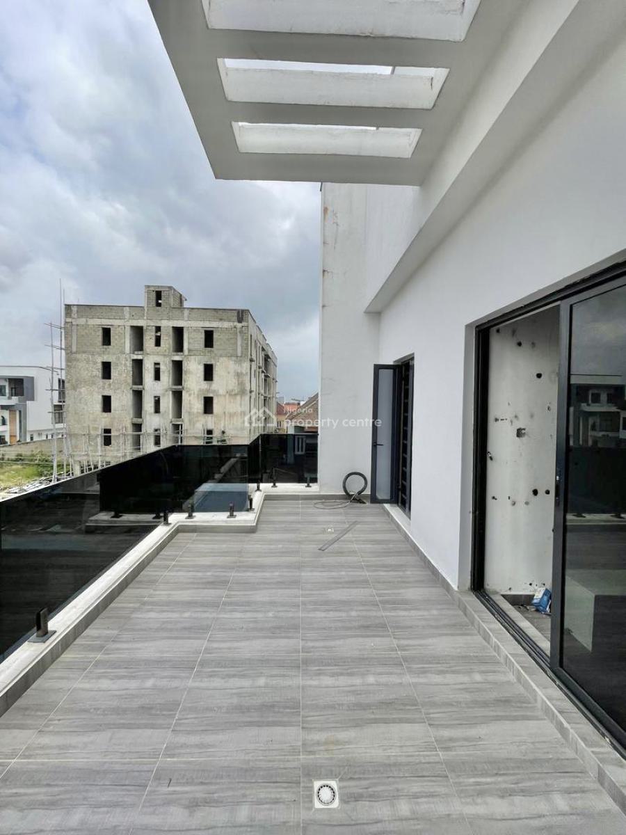 3 Bedrooms Terraced Duplex with Bq on 3 Floors, Ologolo, Lekki, Lagos, Terraced Duplex for Rent