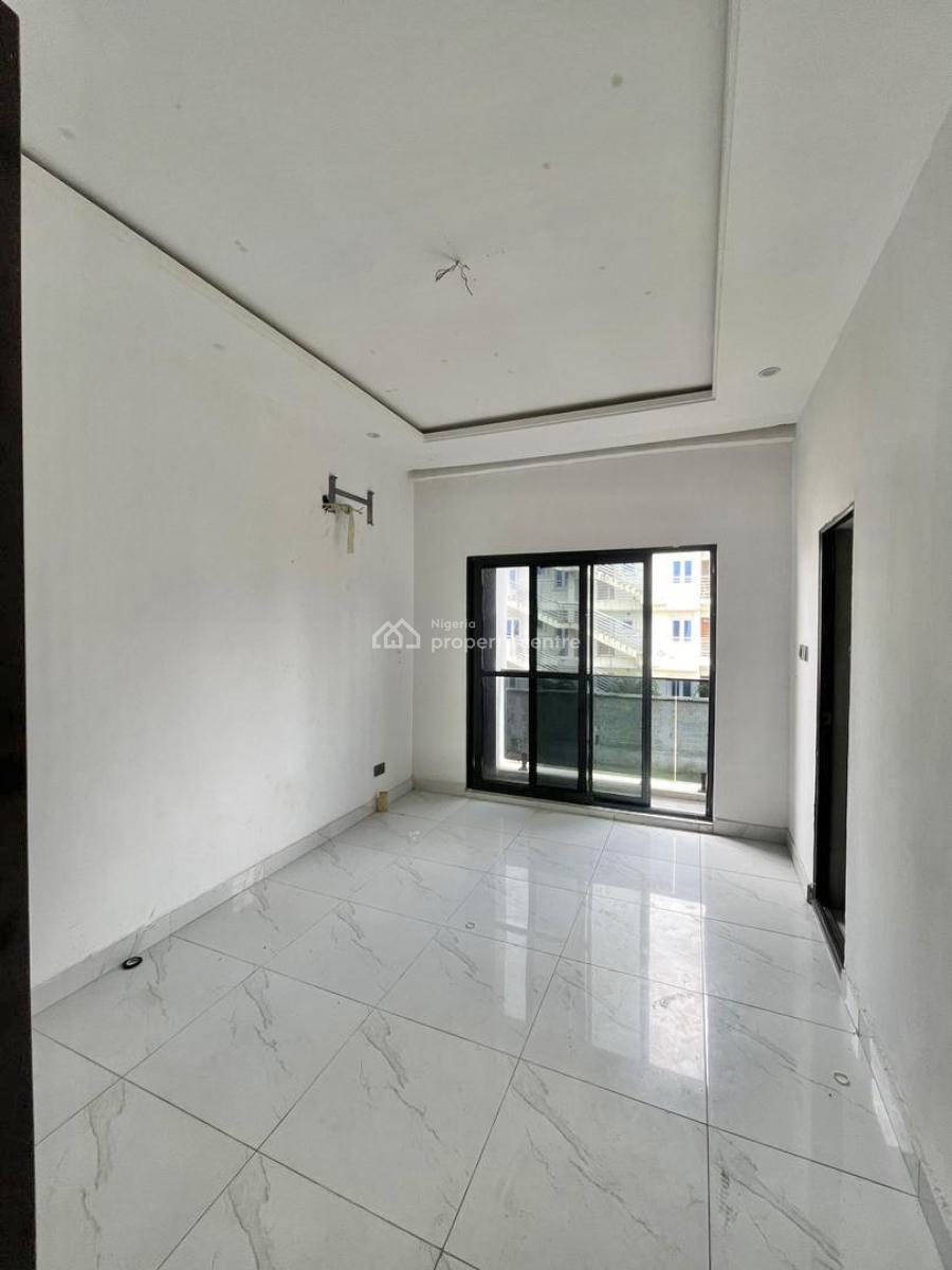 3 Bedrooms Terraced Duplex with Bq on 3 Floors, Ologolo, Lekki, Lagos, Terraced Duplex for Rent
