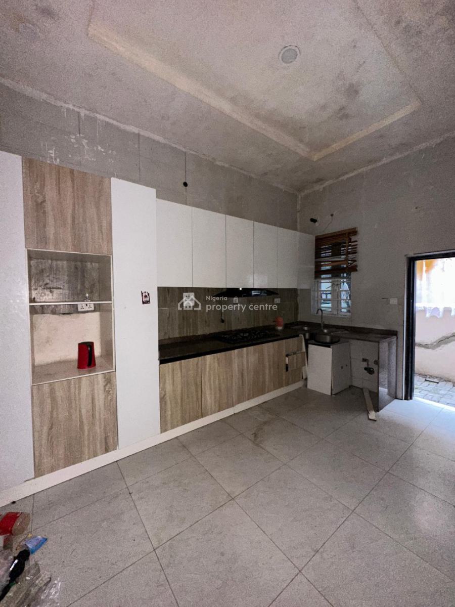4 Bedroom Terrace, Orchid Road, Lekki, Lagos, Terraced Duplex for Rent